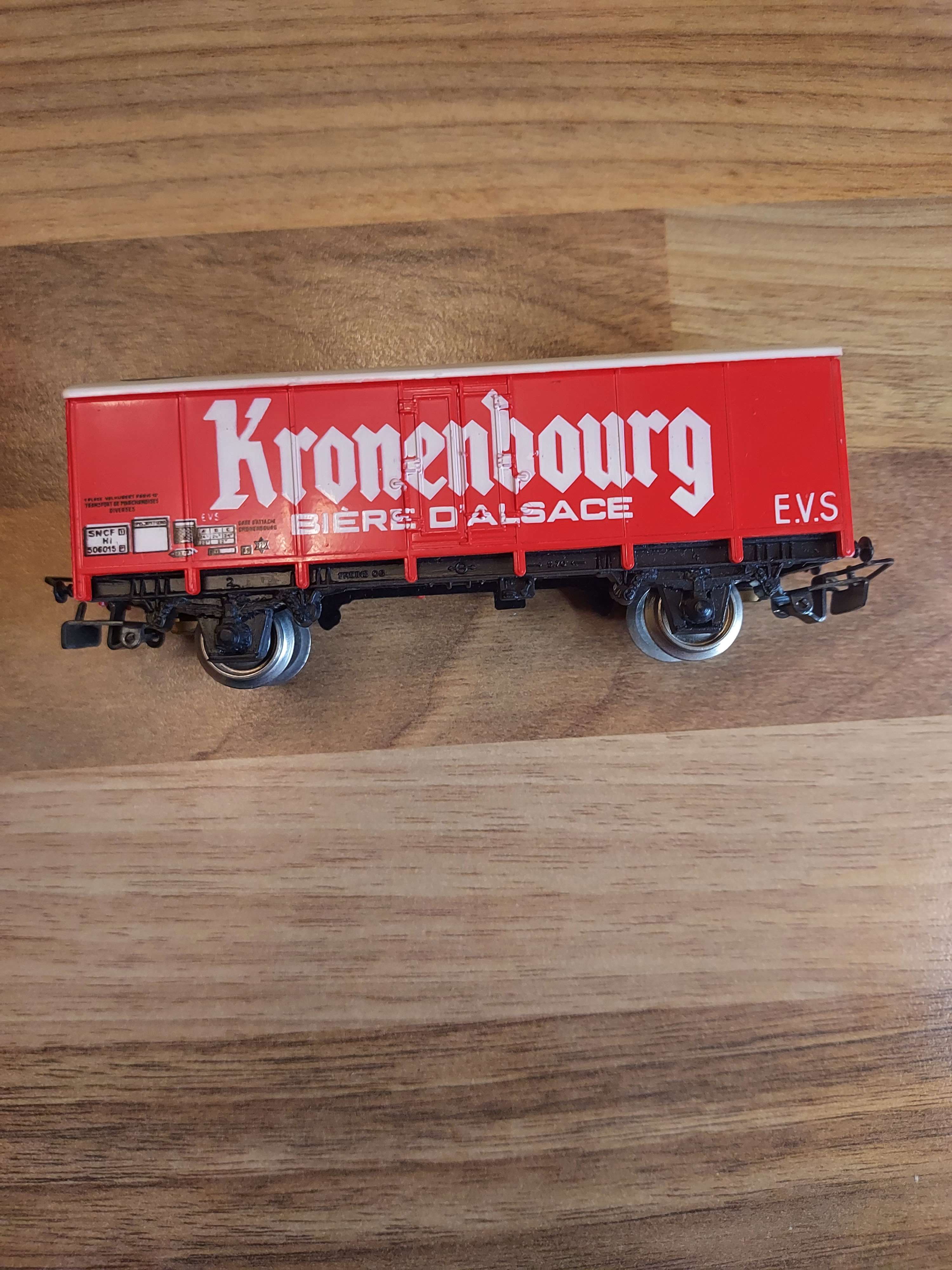 Jouef wagon Kronenbourg Ho ref 75