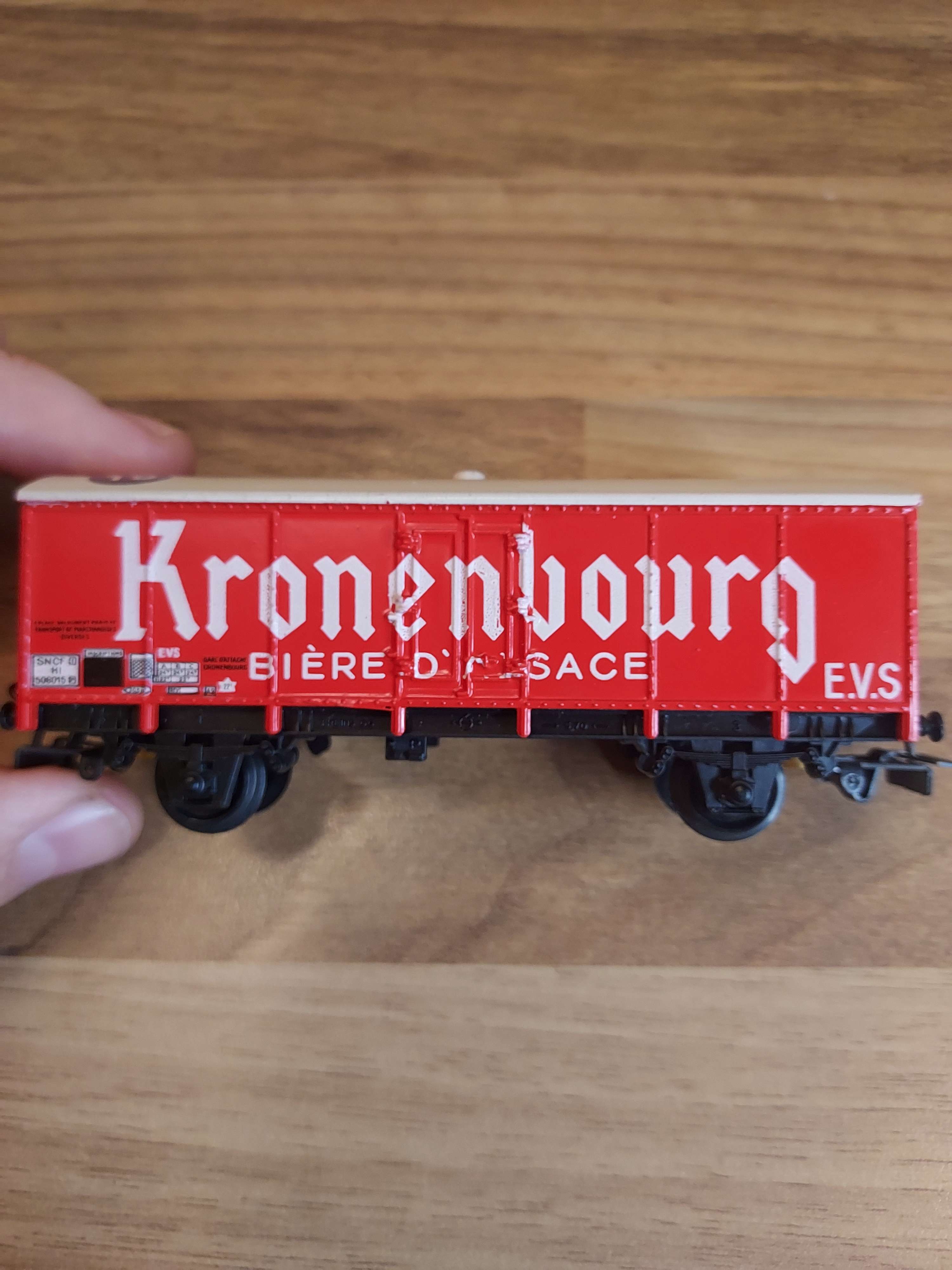 Jouef wagon Kronenbourg Ho ref 19