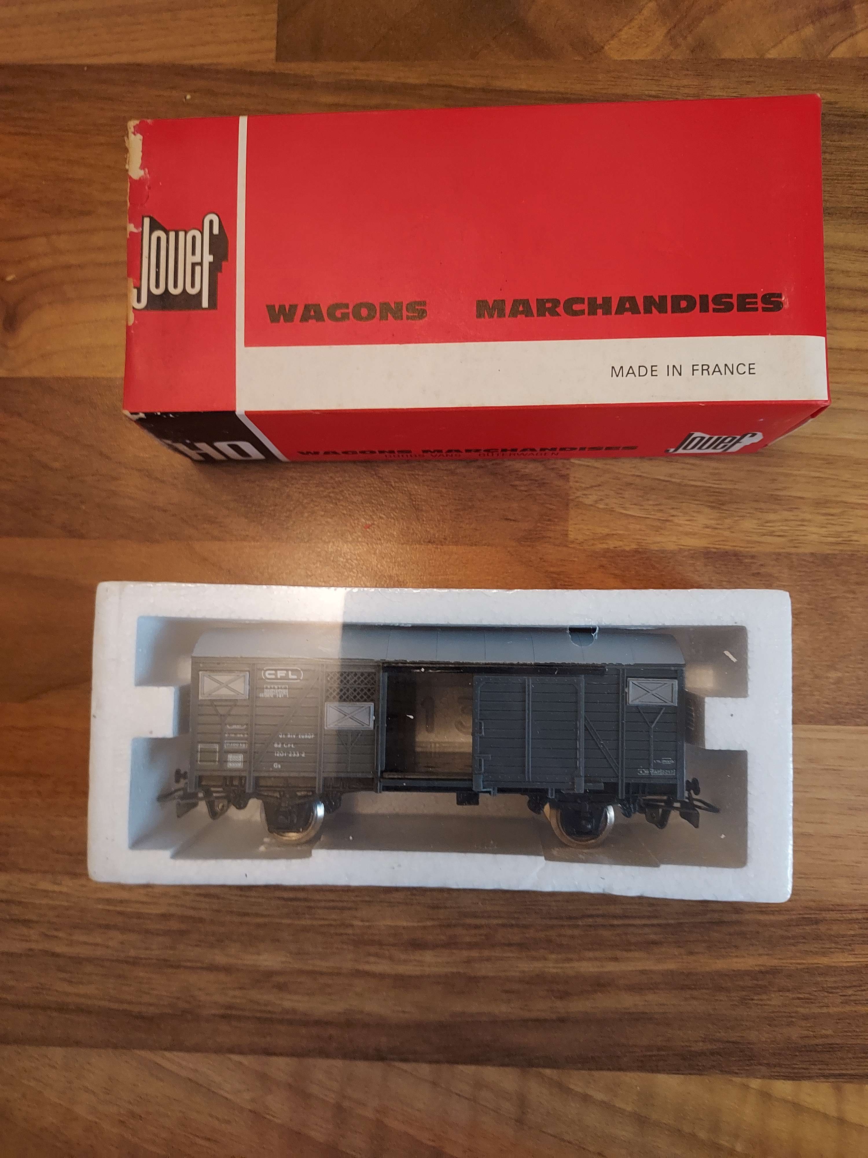 JOUEF 6824 wagon de marchandises couvert U.I.C. Luxembourg H0 