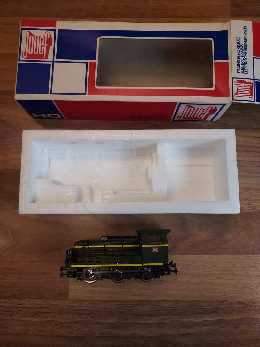 JOUEF HO LOCOMOTIVE DIESEL C 61004 TRAIN ELECTRIQUE 8503 HO avec ...