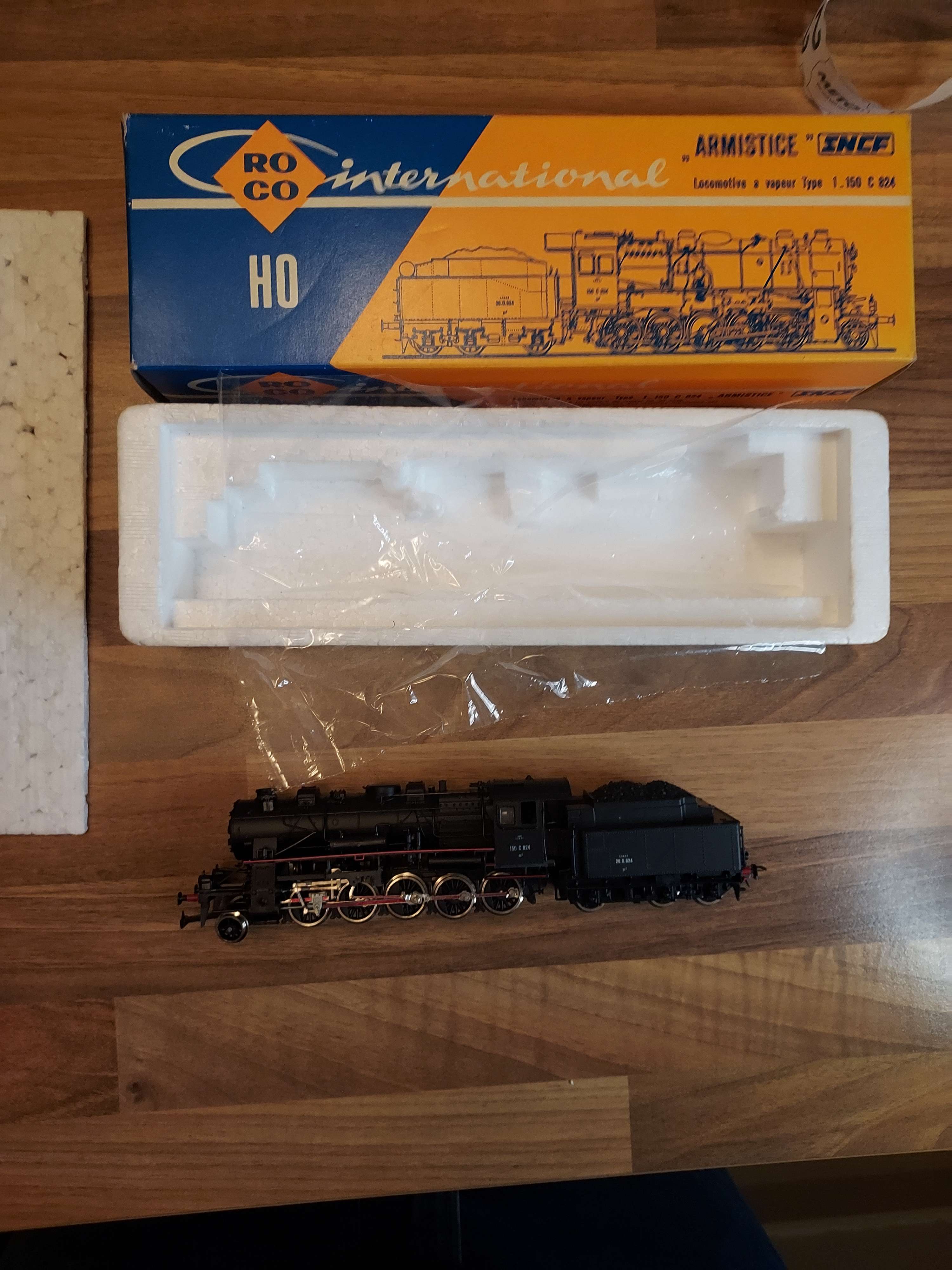 Roco "Armistice" 150 C 824 SNCF Epoque III Echelle HO Locomotive &agrave; Vapeur  avec boite ref 4118 
