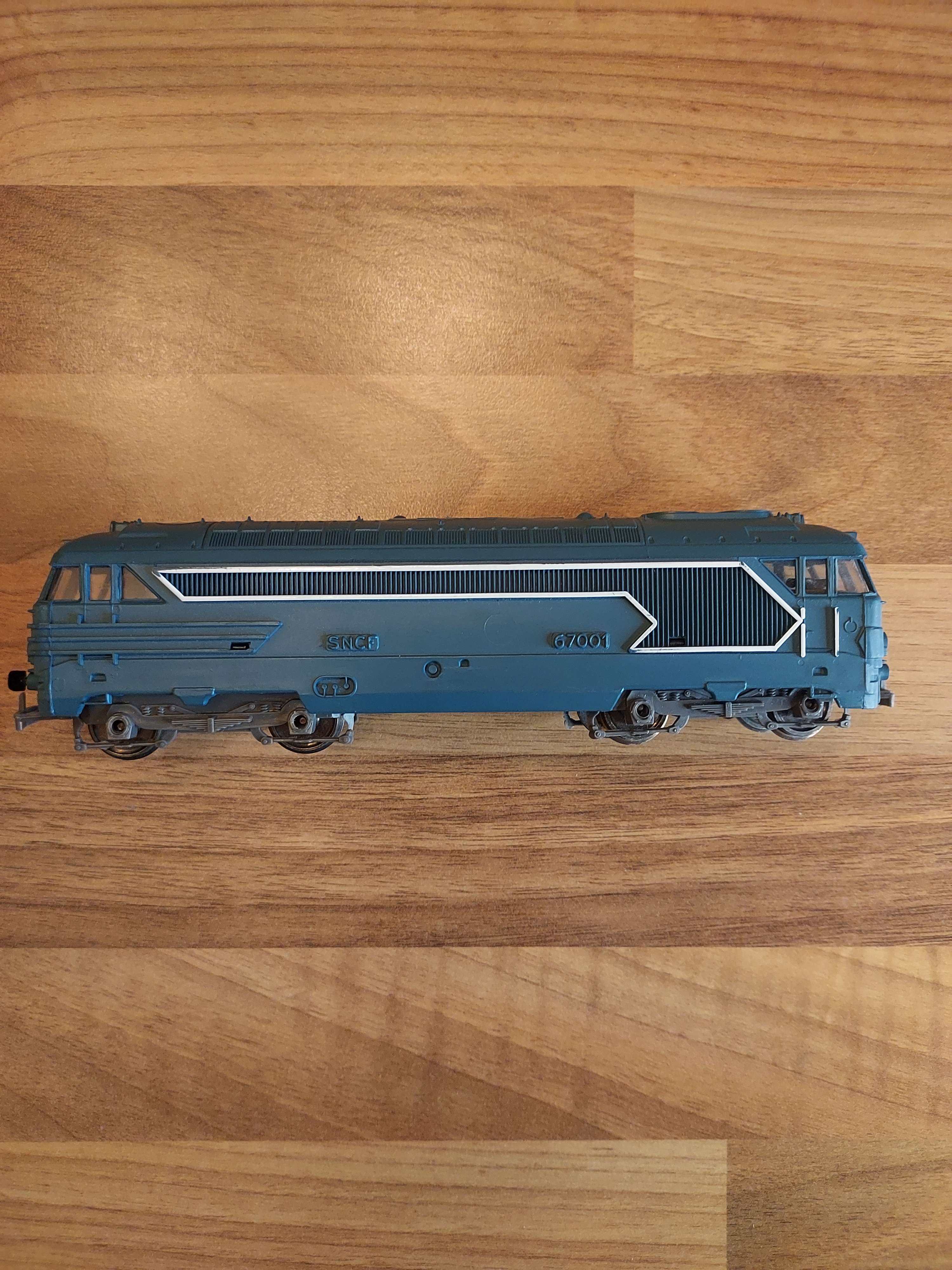 Jouef locomotive HO BB 67001 ref 26