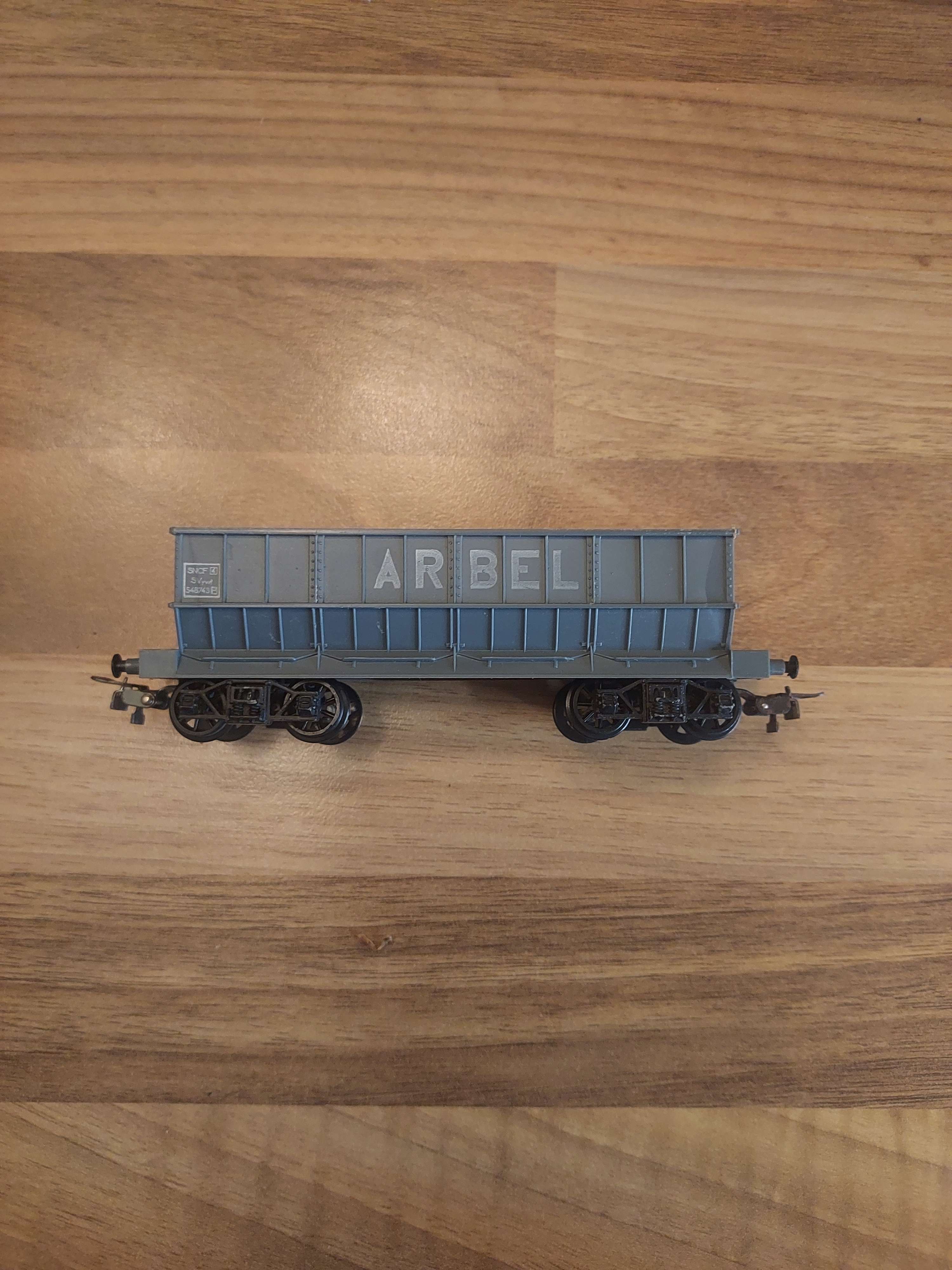 HORNBY - Wagon &agrave; Tr&eacute;mie &agrave; Bogies ARBEL AC HO bon &eacute;tat 