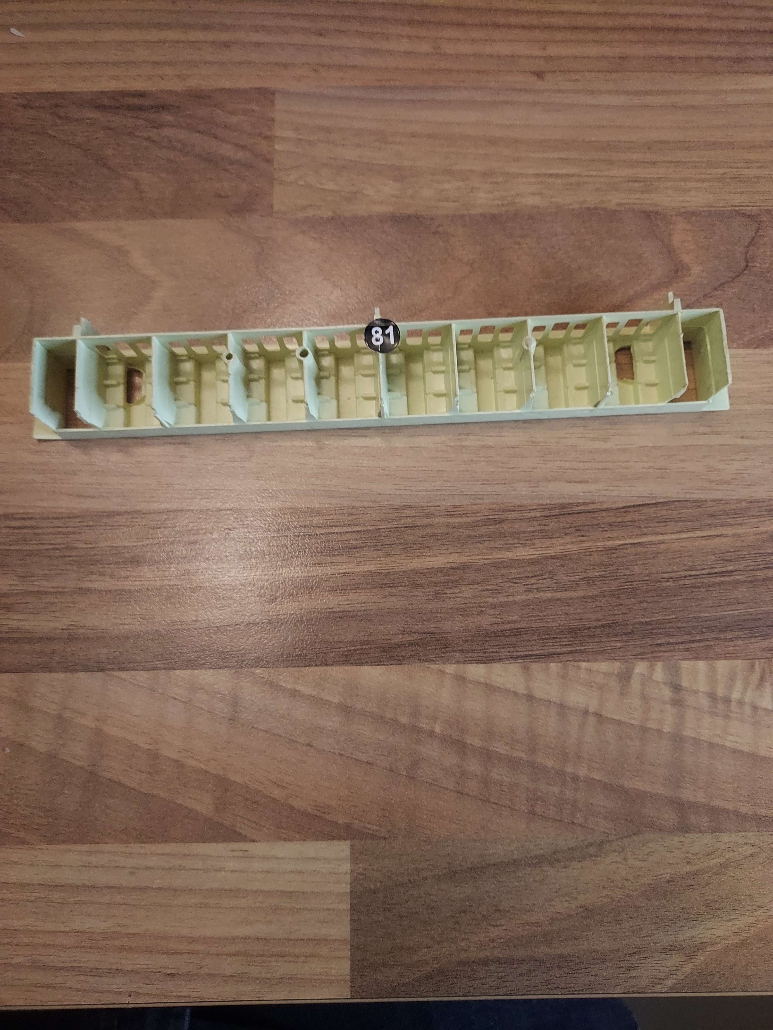 Jouef lima am&eacute;nagement si&egrave;ge couchette voiture HO ref 81