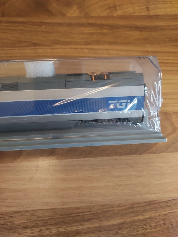 JOUEF JUNIOR FAUSSE MOTRICE (SANS MOTEUR) TGV OUIGO | UK JOUEF JUNIOR FAUSSE MOTRICE (SANS MOTEUR) TGV OUIGO | UK