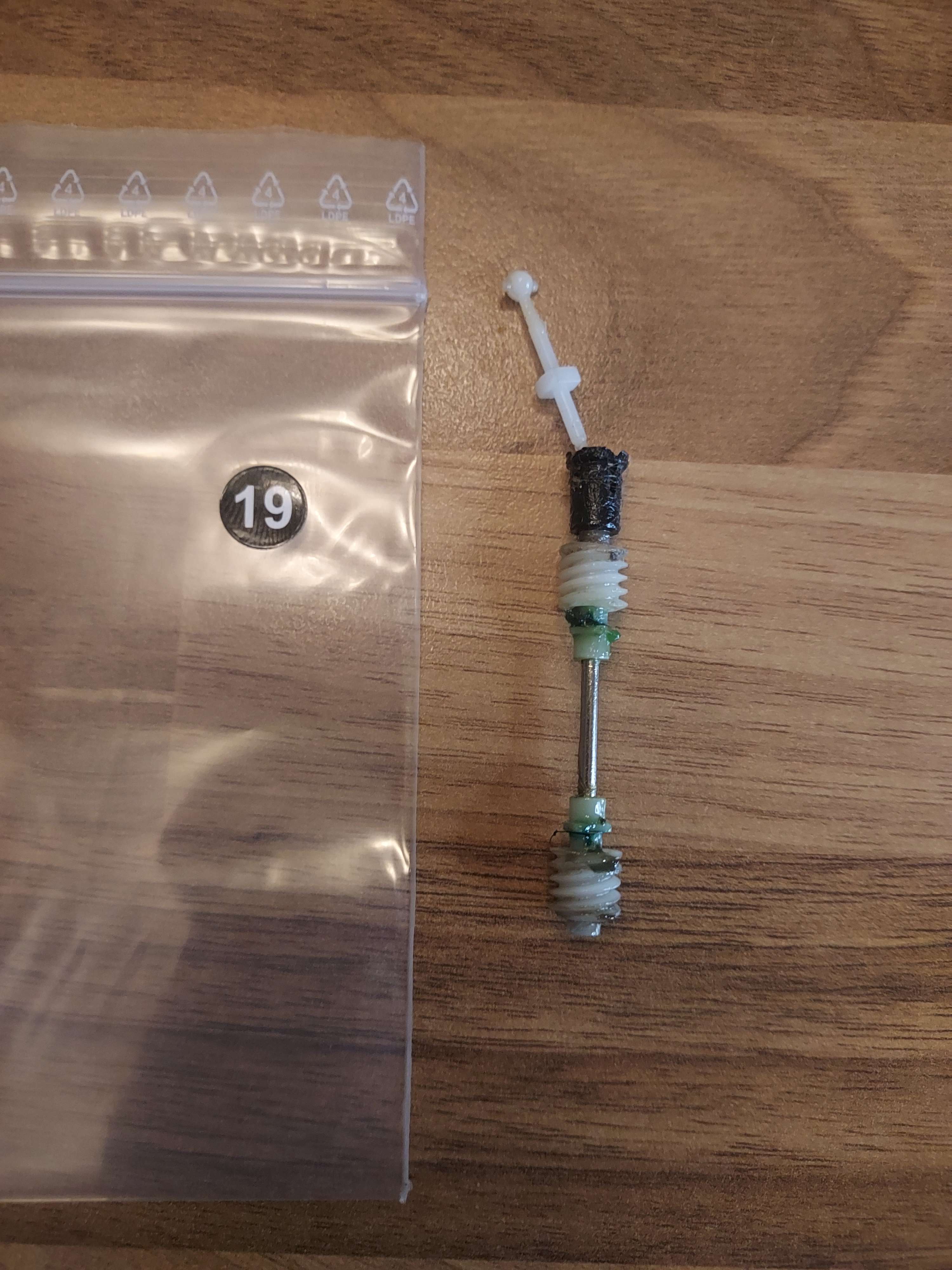 MEHANO cardan de motrice de TGV SNCF tous types - HO 1/87 ref 19