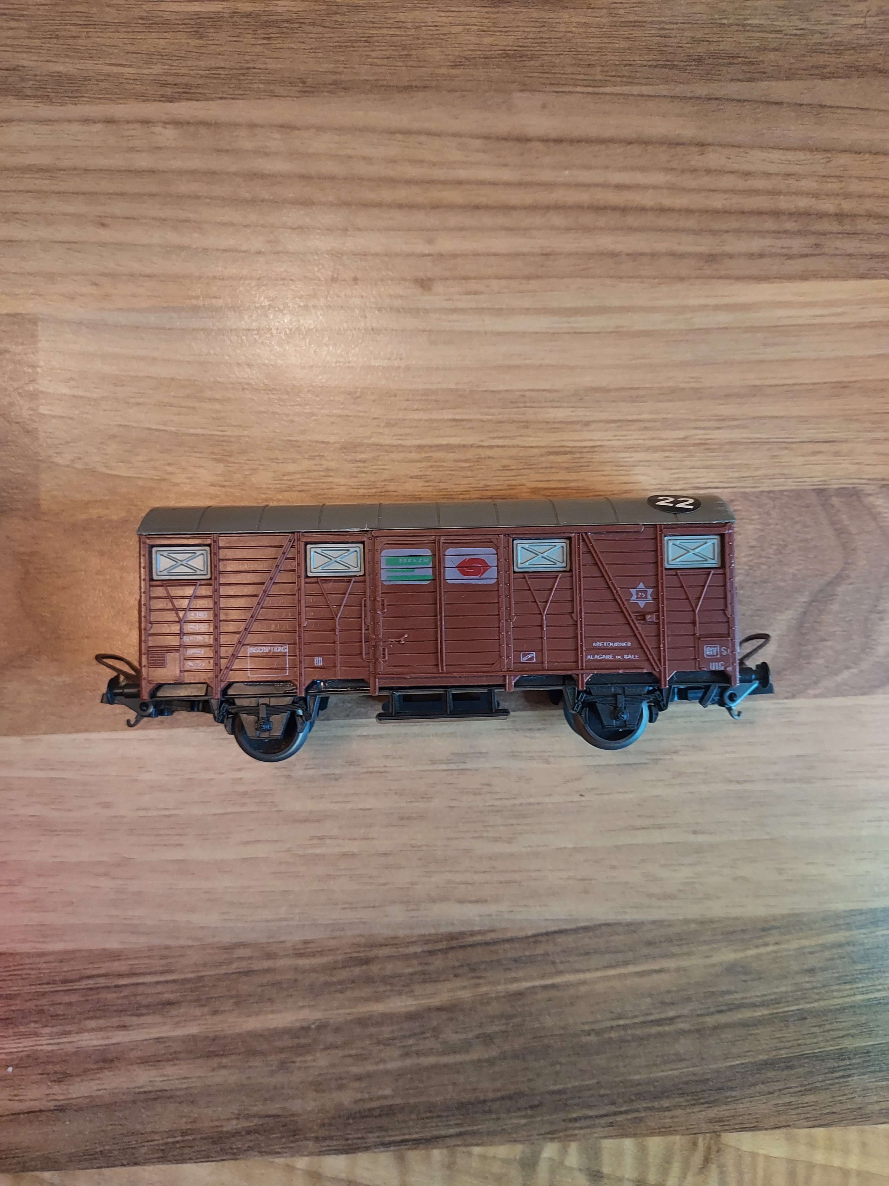 Lima wagon marchandise HO ref 22