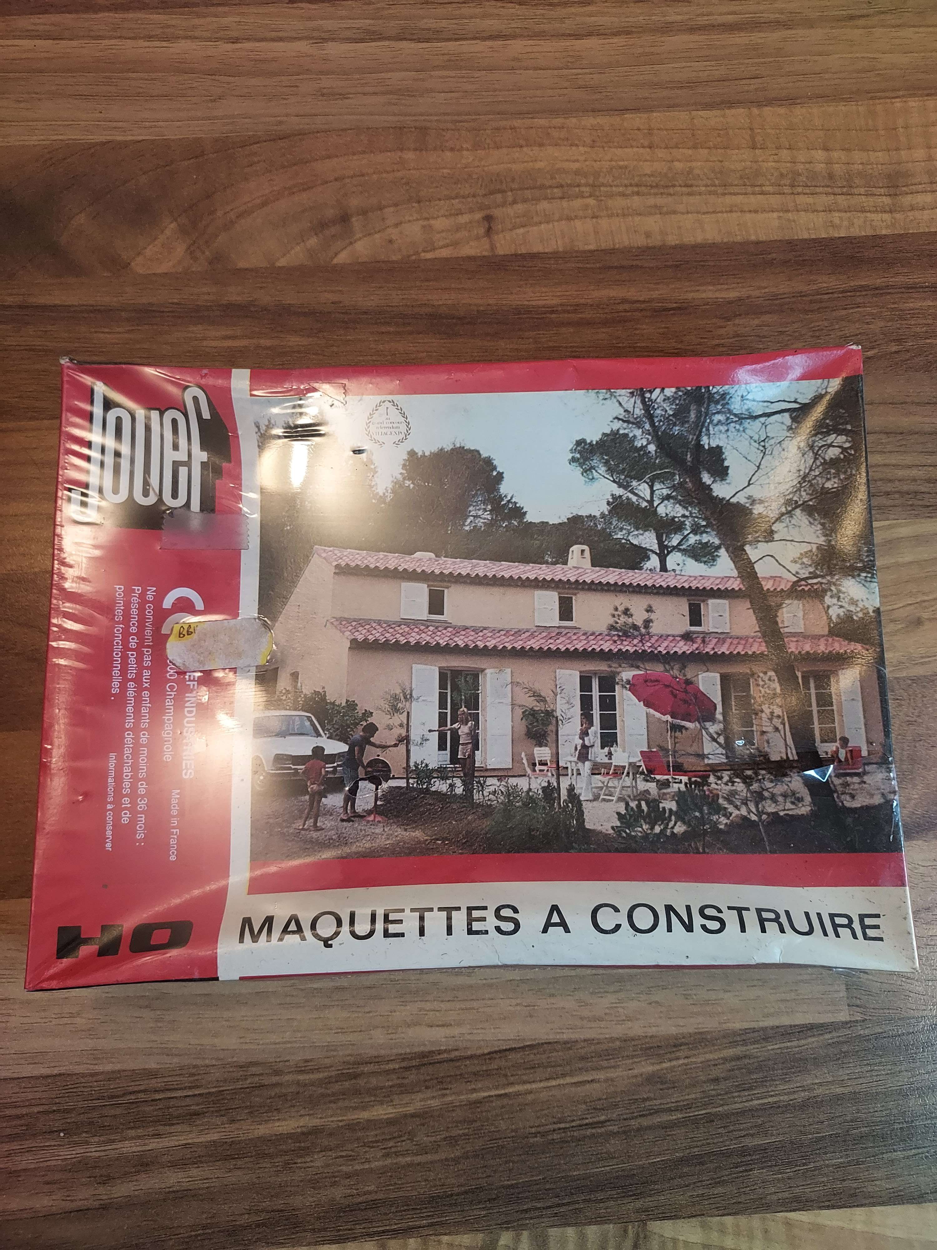 Jouef  ref 1996 maquette villa m&eacute;diterran&eacute;e HO sous blister 