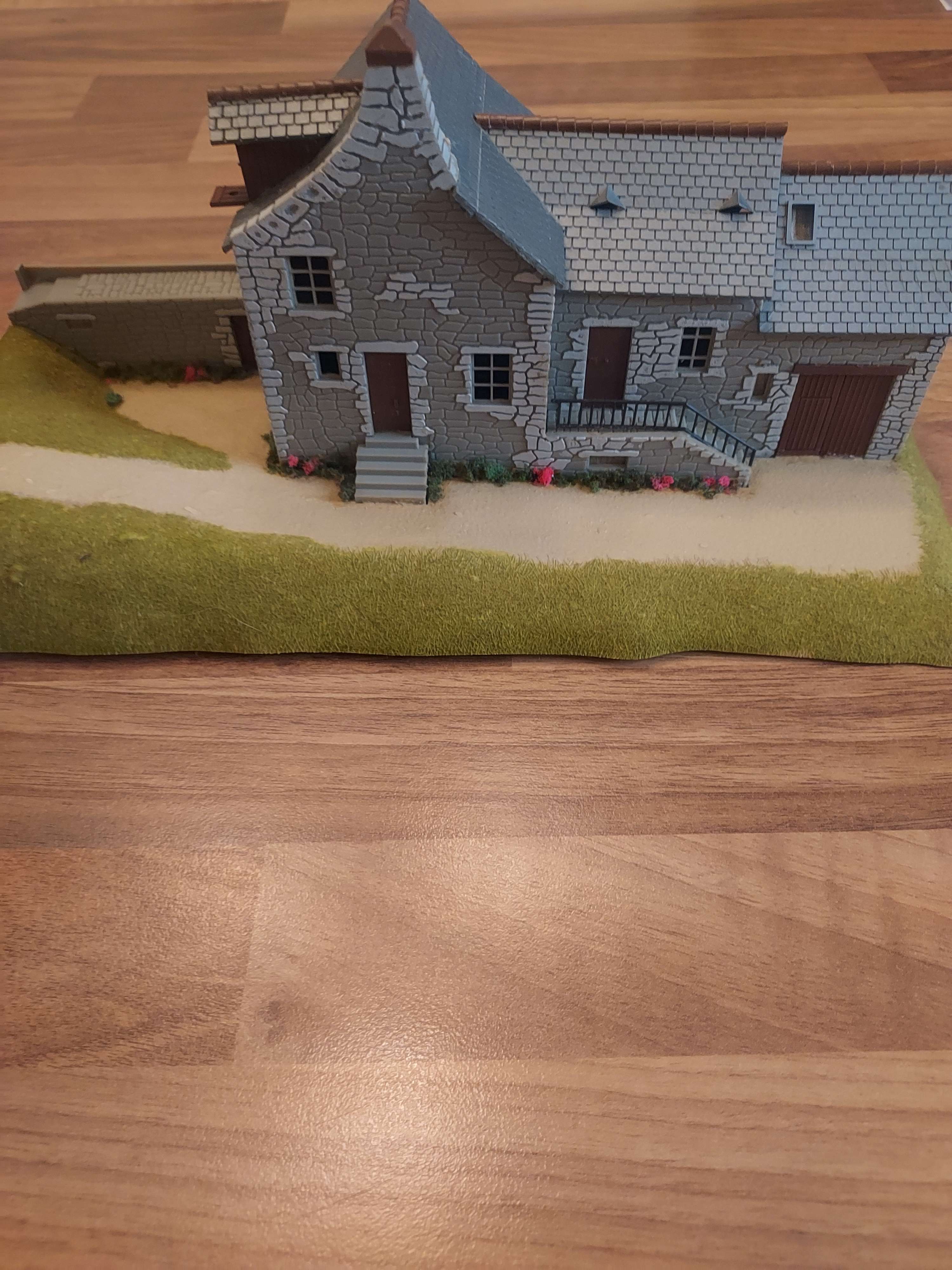 Jouef maquette HO moulin Sarthois tr&egrave;s belle maquette ref  1015