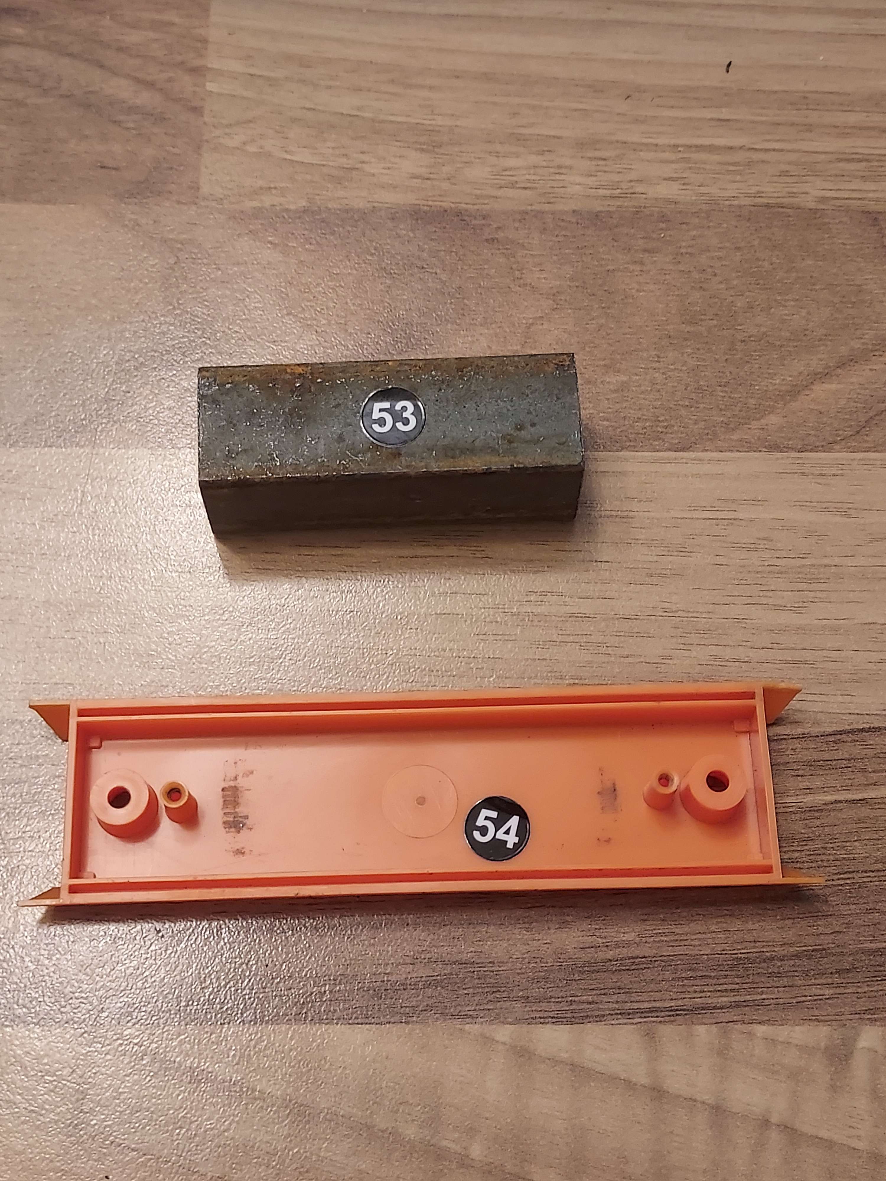 Lima l'est poid carter inf&eacute;rieur de tgv golden series ref 53 54