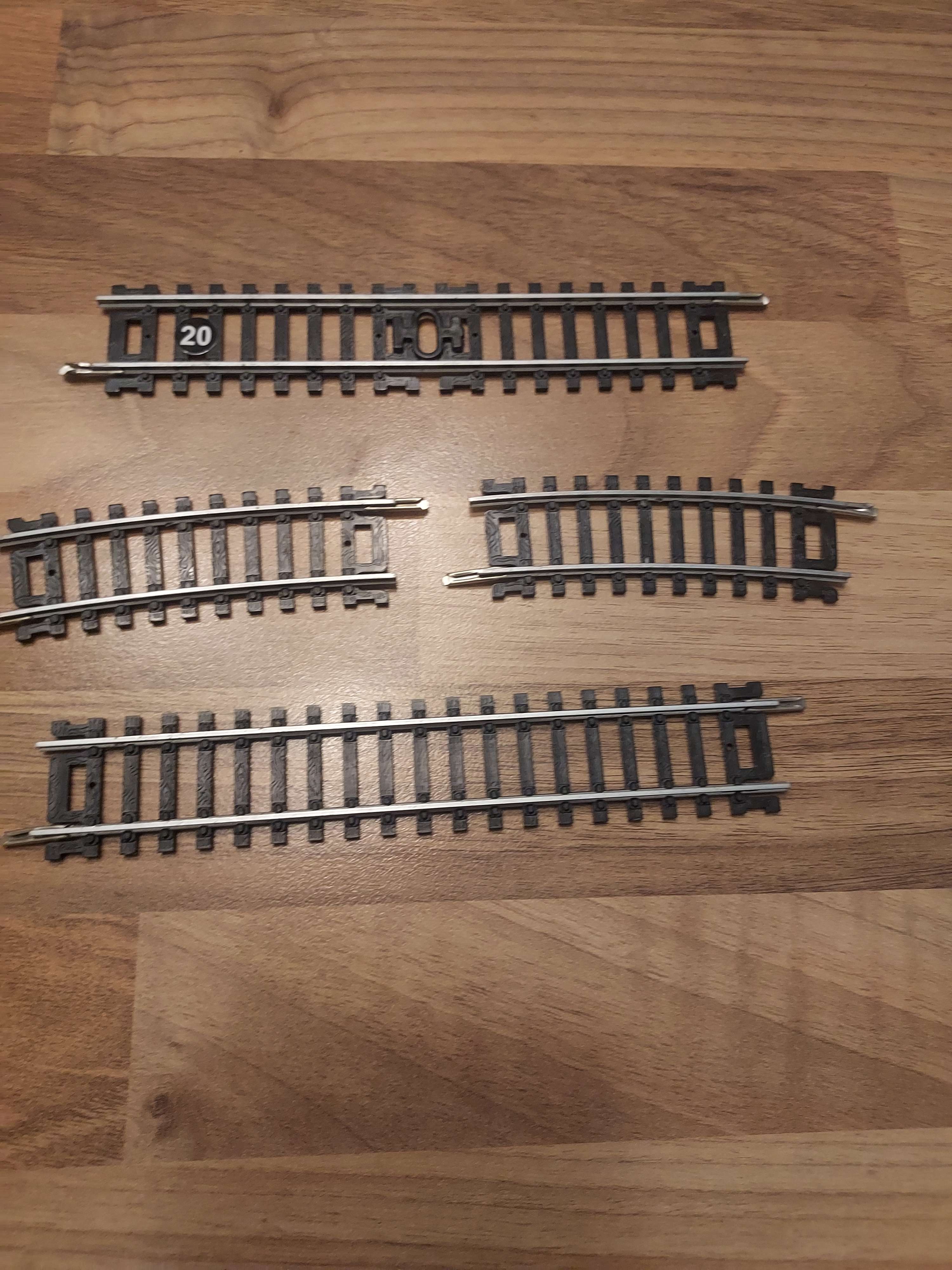 M&eacute;hano lot de 2 rails droits et 2 courbes  HO ref 20