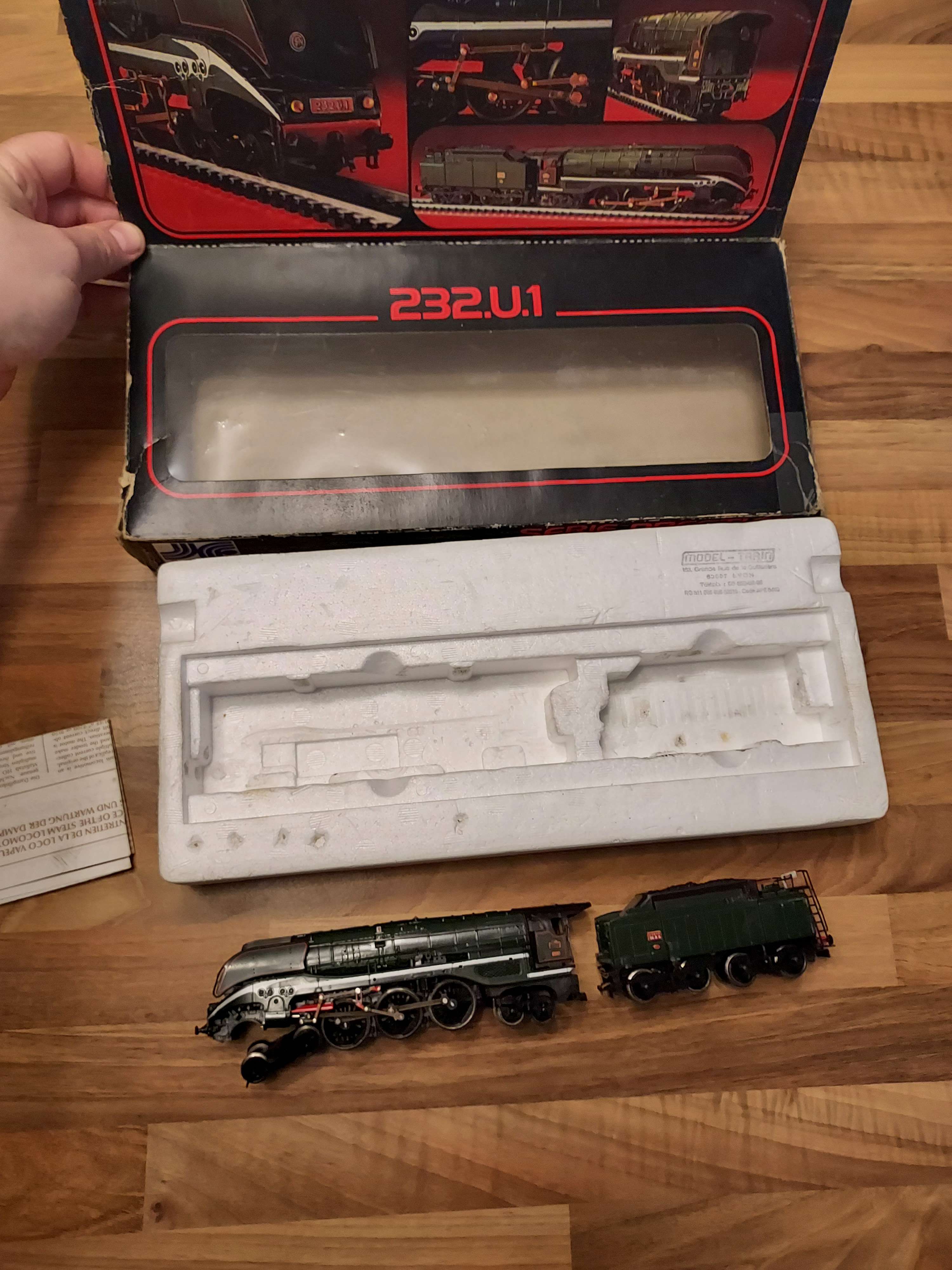 Jouef machine a vapeur  232.u.1 avec boite HO avec &eacute;clairage 