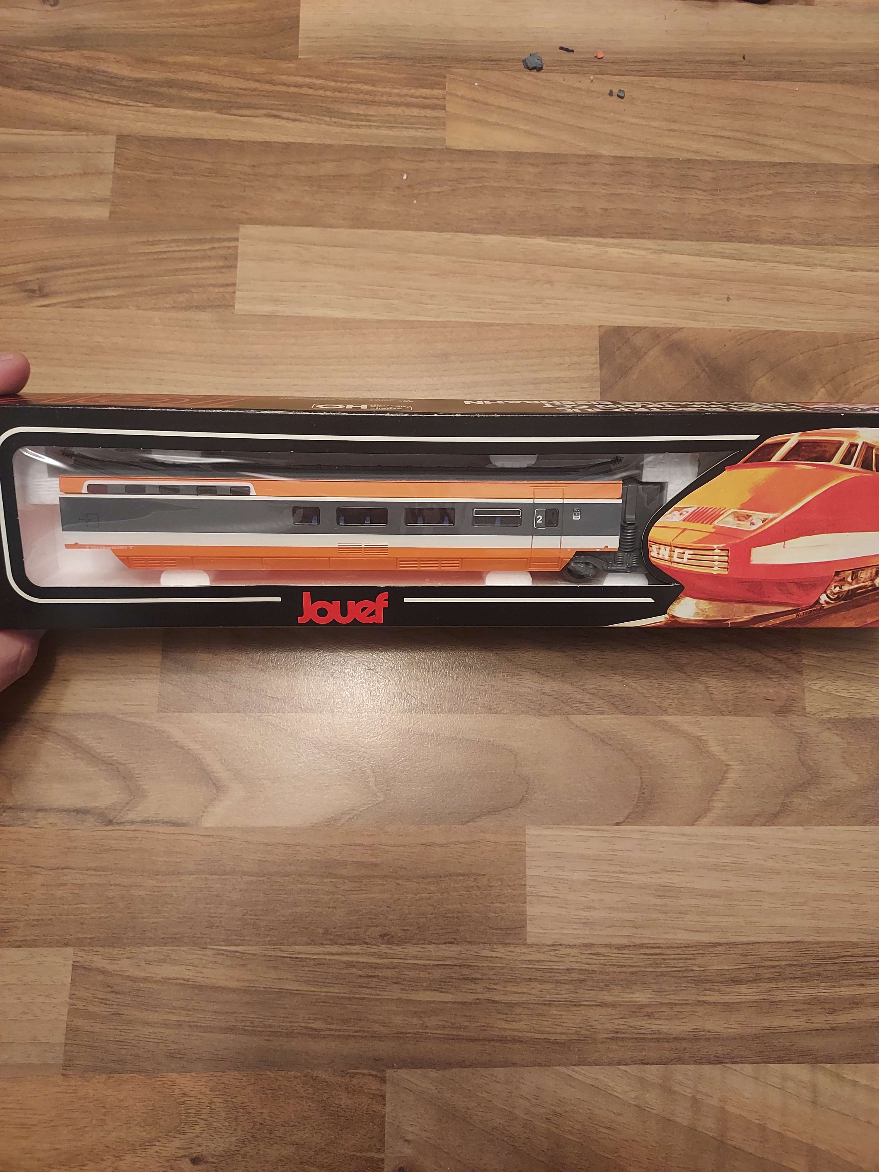 Jouef voiture tgv interm&eacute;diaire HO avec boite 5804