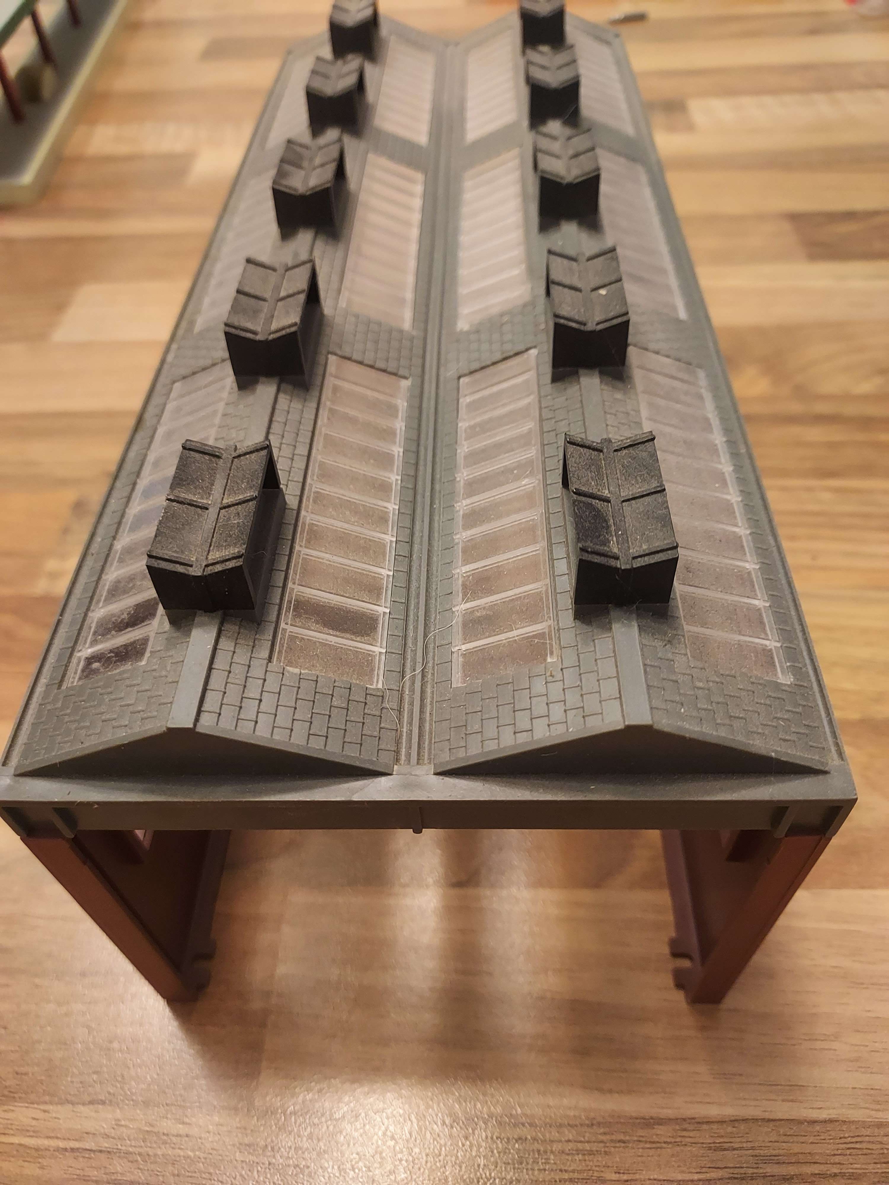 JOUEF 2728 HO D&eacute;p&ocirc;t De Machines Double Voie  1/87 1:87 