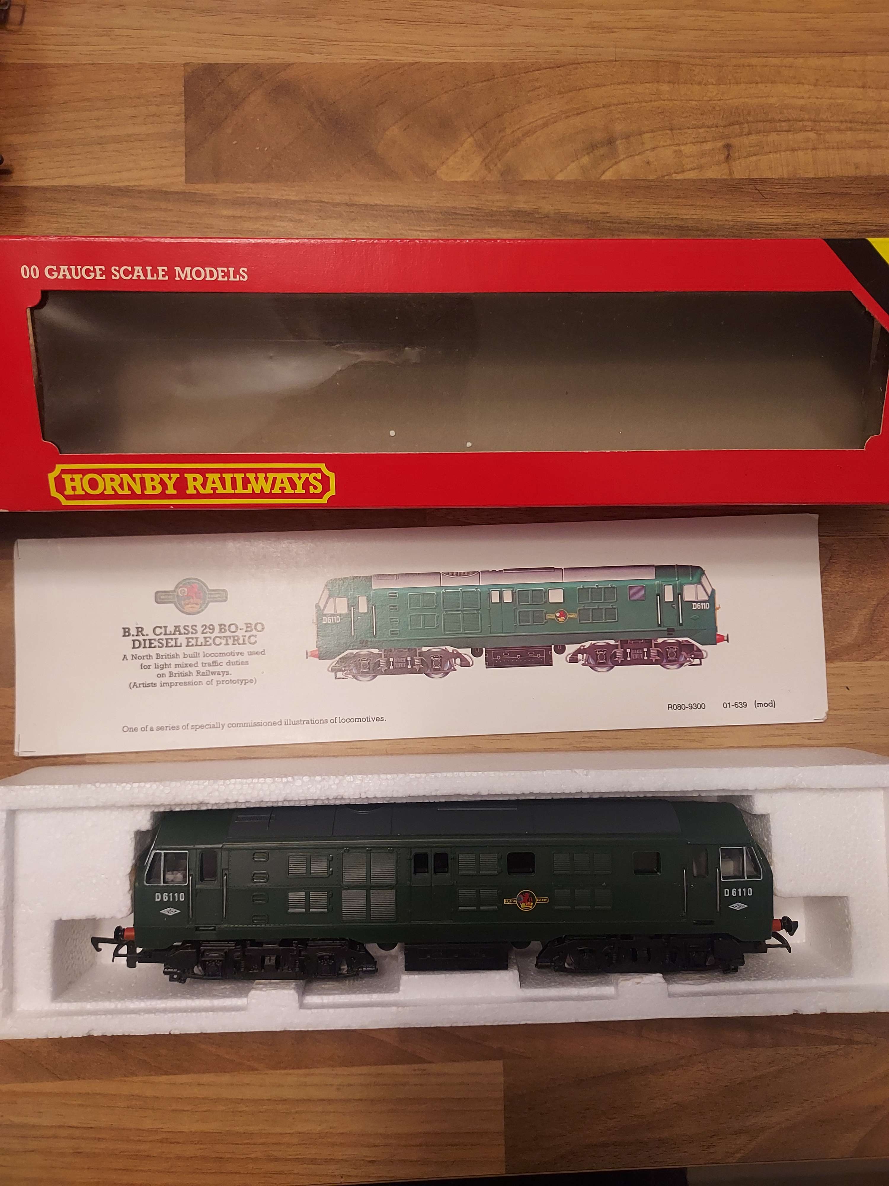 HORNBY locomotive D6110 avec boite tr&egrave;s bon &eacute;tat Fonctionne bien HO 