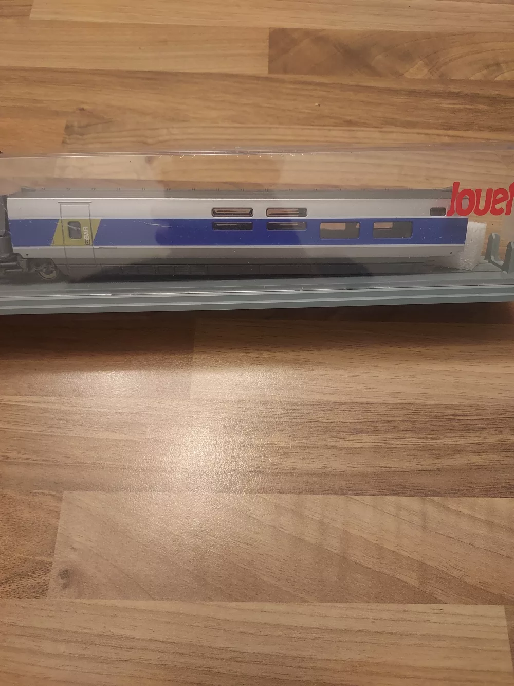 557000_6