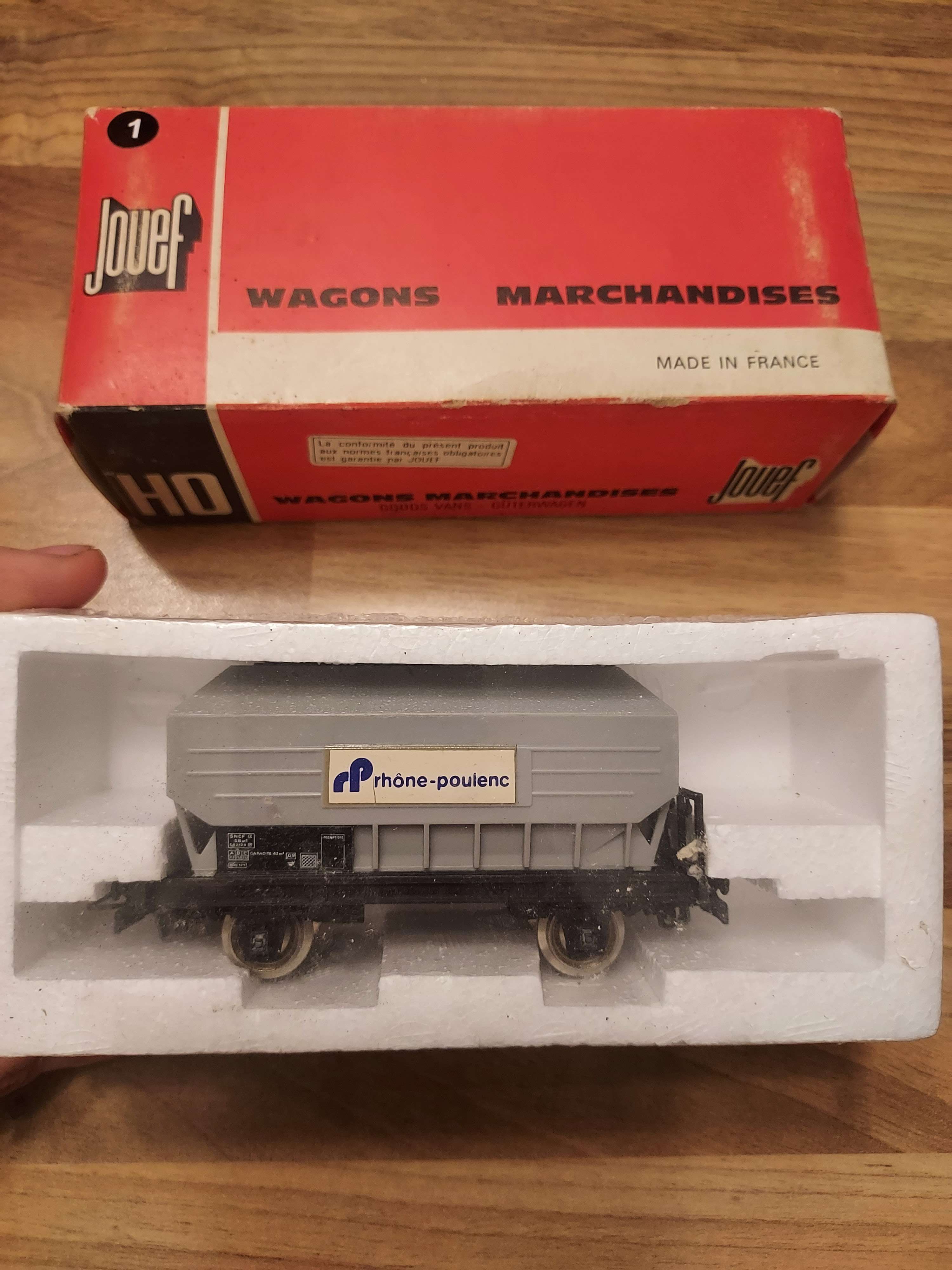 Jouef wagon rhone poulenc sous blister HO avec boite ref 1 
