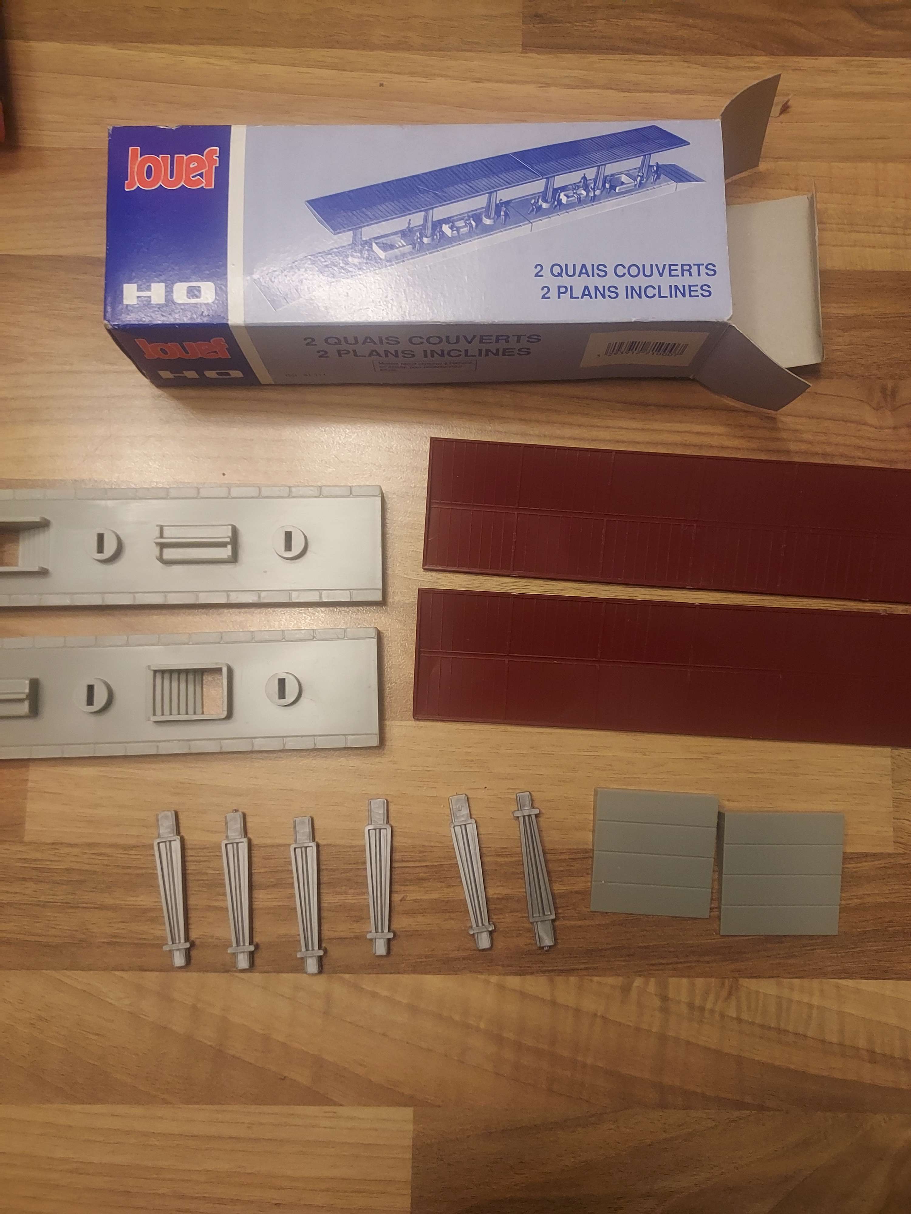 Jouef quais de gare compl&egrave;te HO 