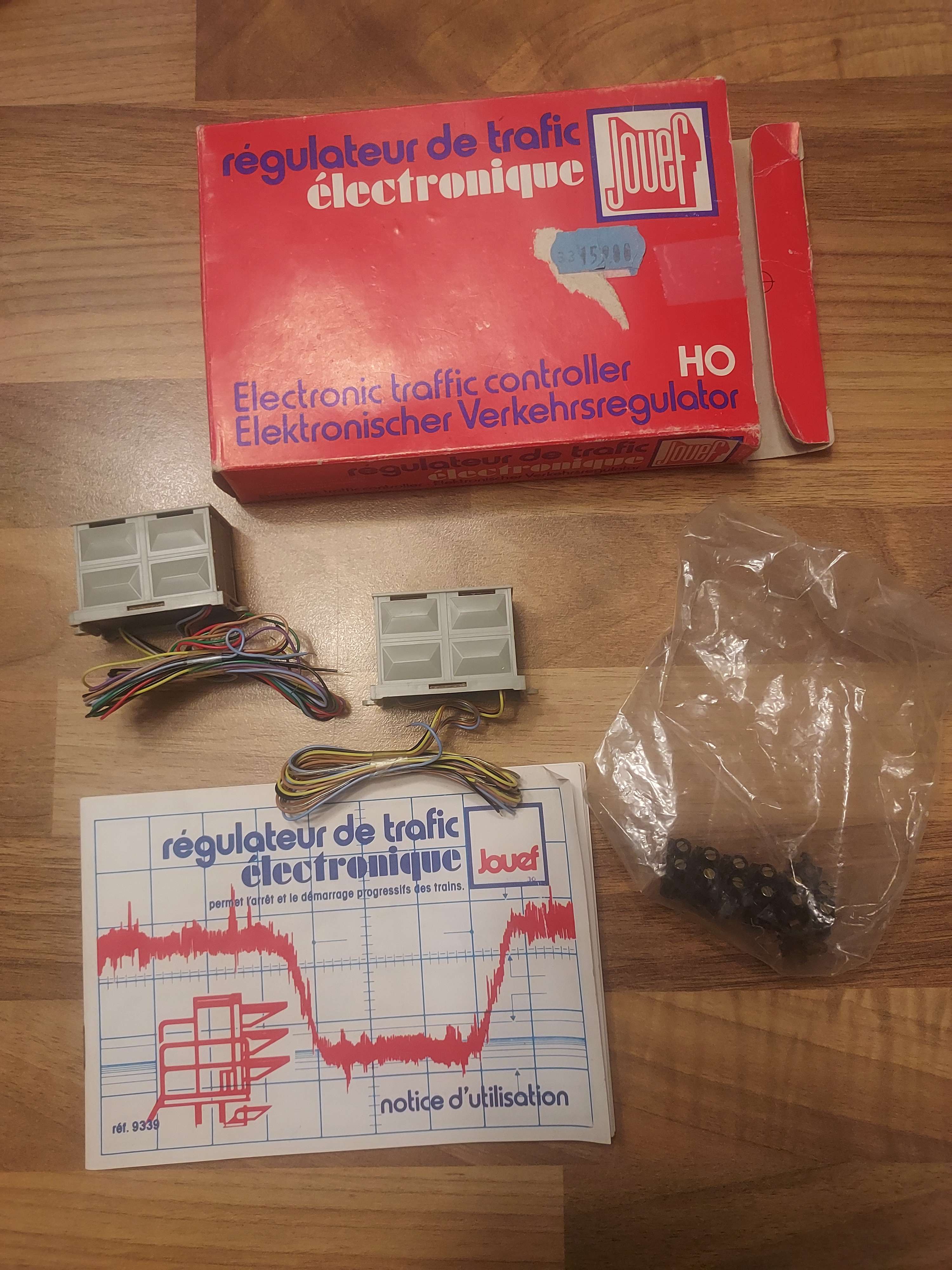 Jouef r&eacute;gulateur de trafic avec notice 9239