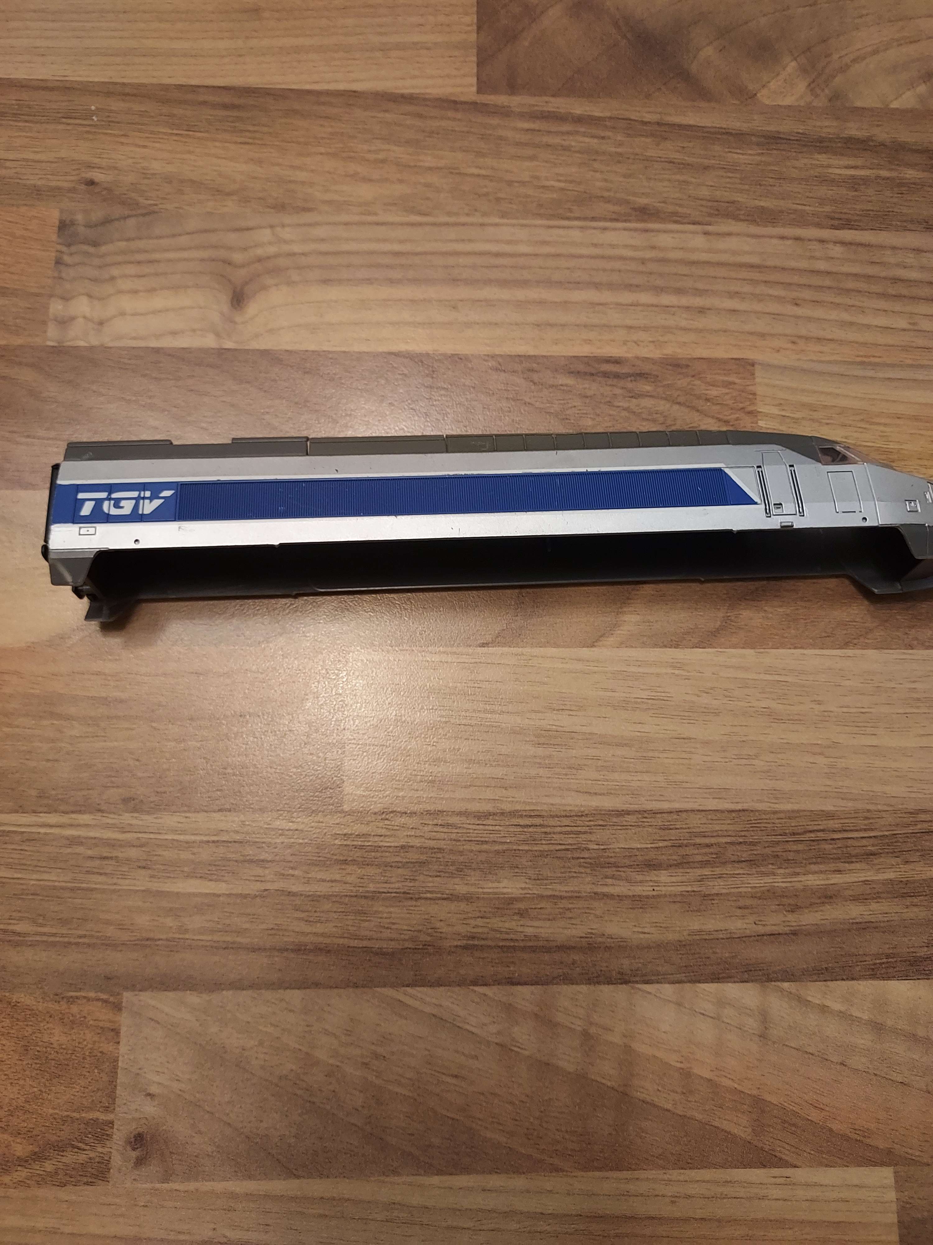 Jouef caisse carrosserie coque de tgv Atlantique ref 35