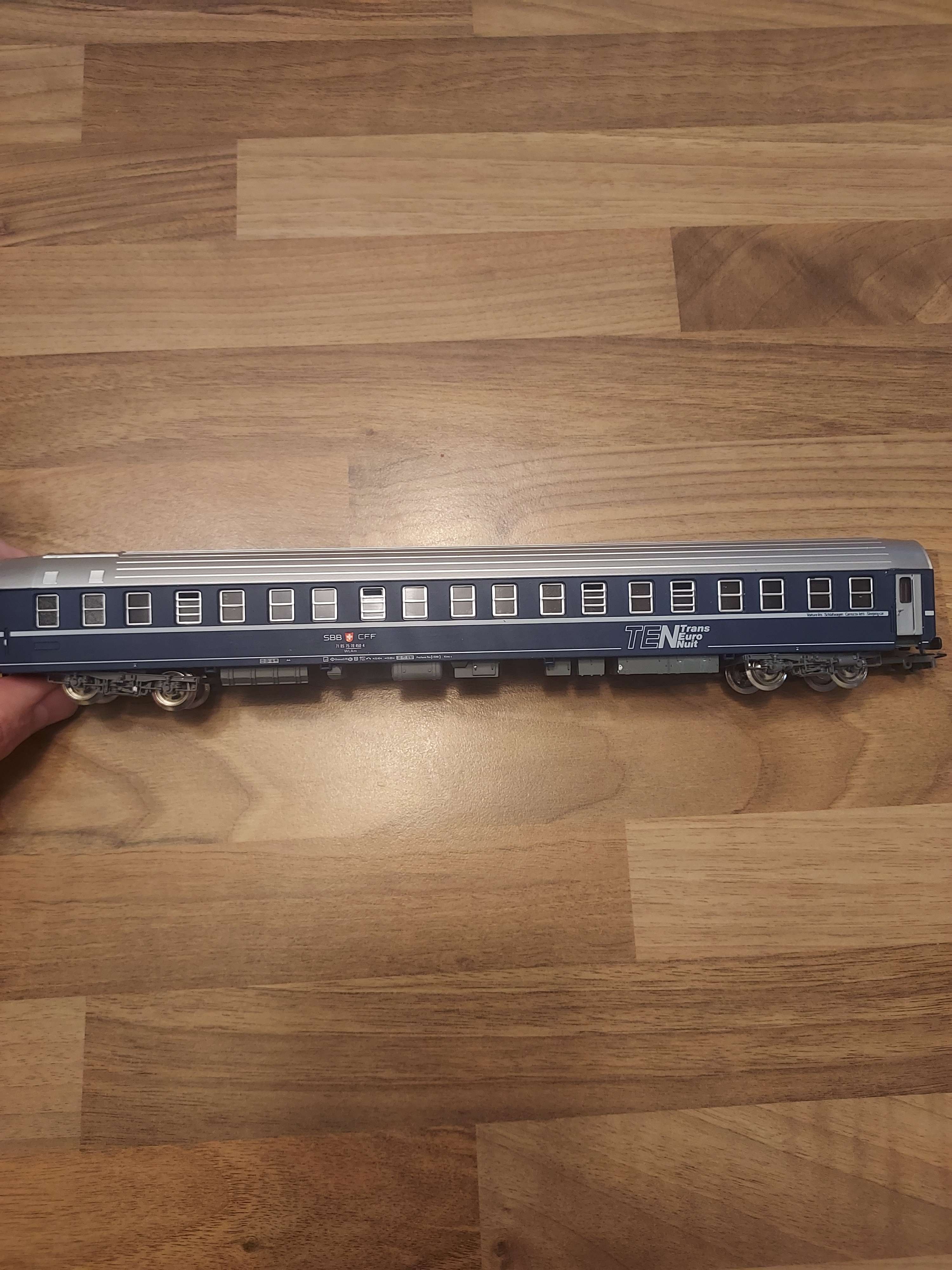 JOUEF voiture lits type T2s TEN SBB CFF FFS 5784 HO REF 84