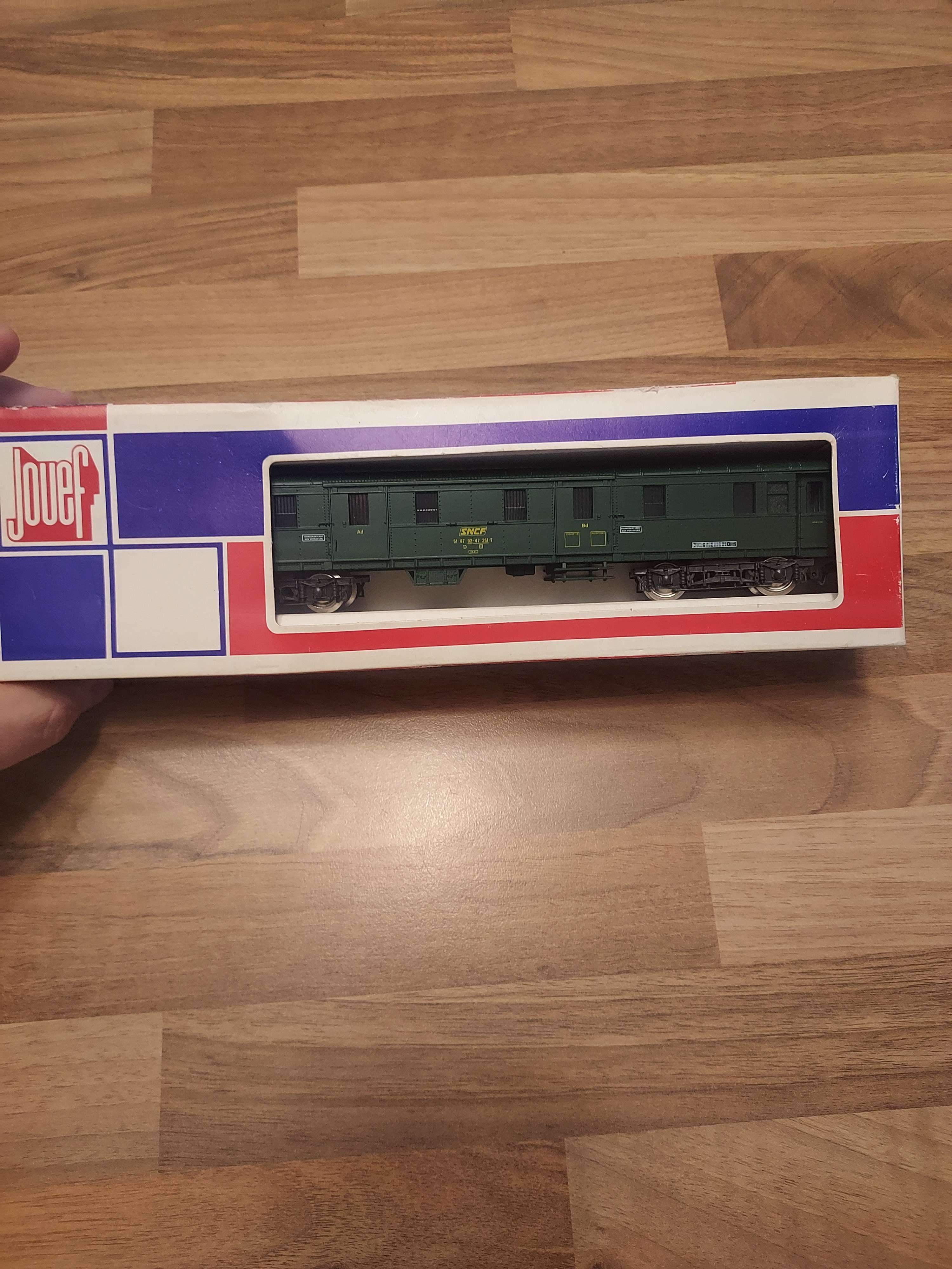 Voiture Voyageurs Fourgon Bagages Ex DRG Forestier SNCF Jouef 5123 ho avec boite ref 76