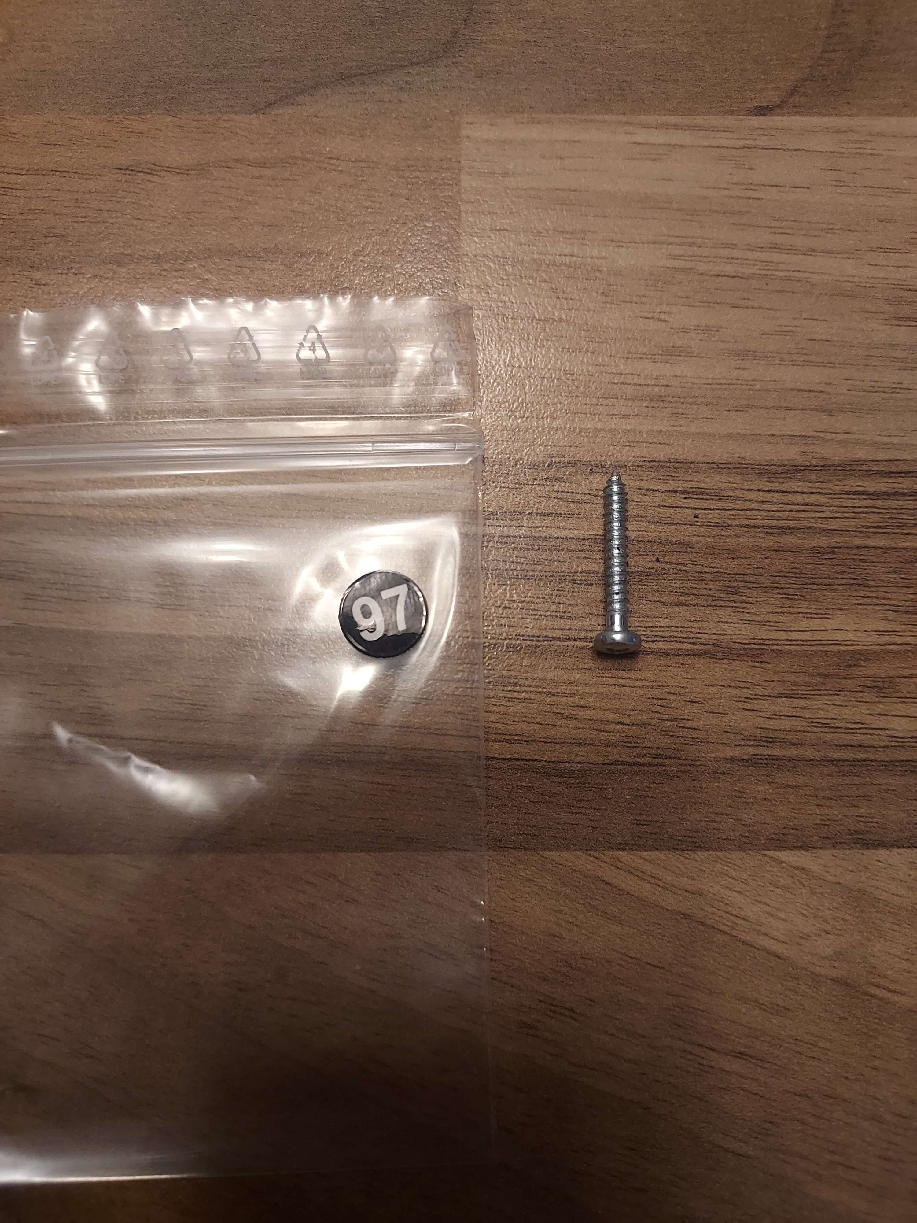 Jouef une  vis de tgv Eurostar HO ref 97