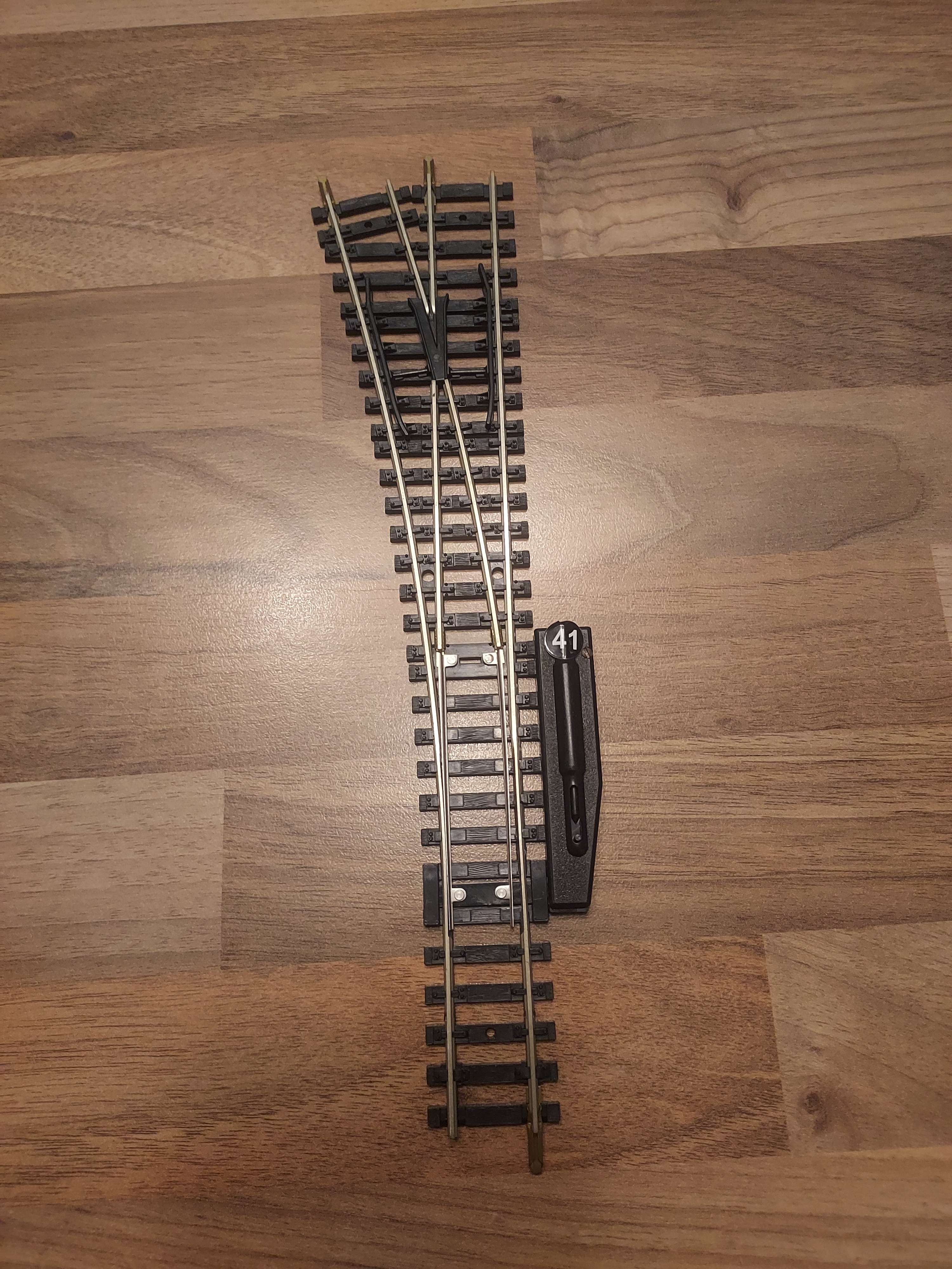 Jouef aiguillage gauche long &eacute;lectrique maillechort R&eacute;f 41