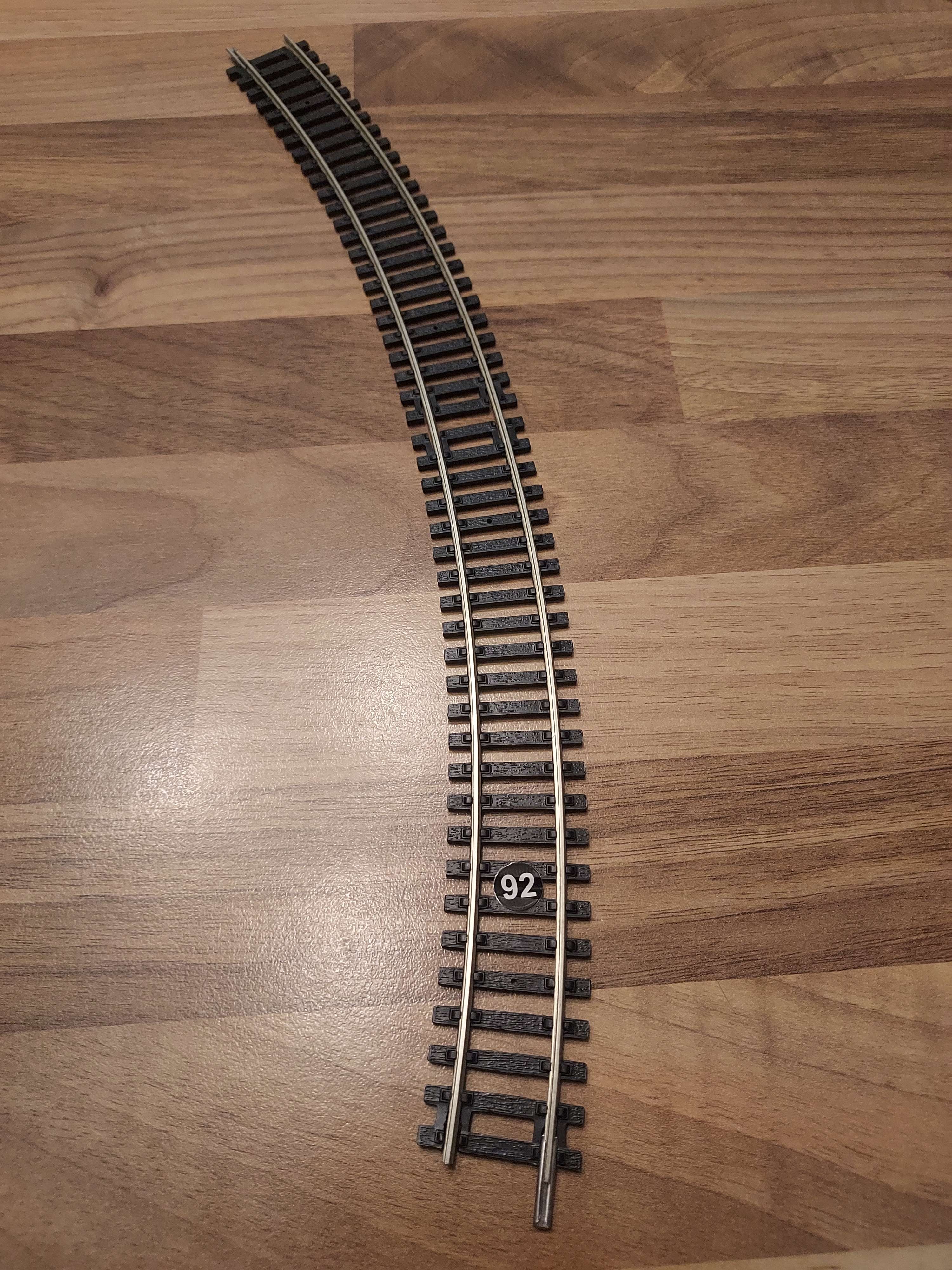 Double rail courbe R2 -HO-1/87-HORNBY (Jouef) R607 ref 92