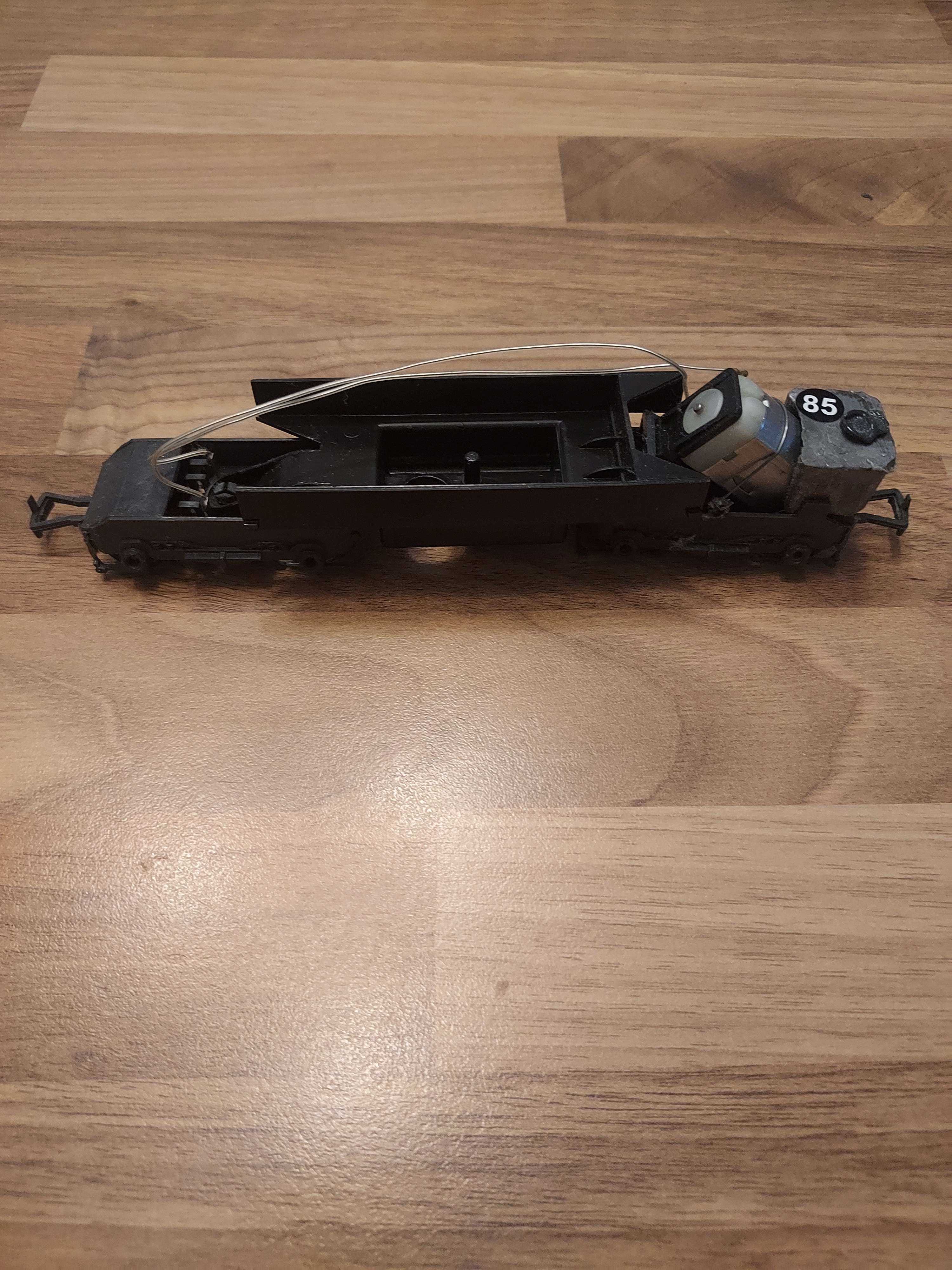 Jouef ch&acirc;ssis plus bogie moteur de locomotive BB 9201 HO ref 85