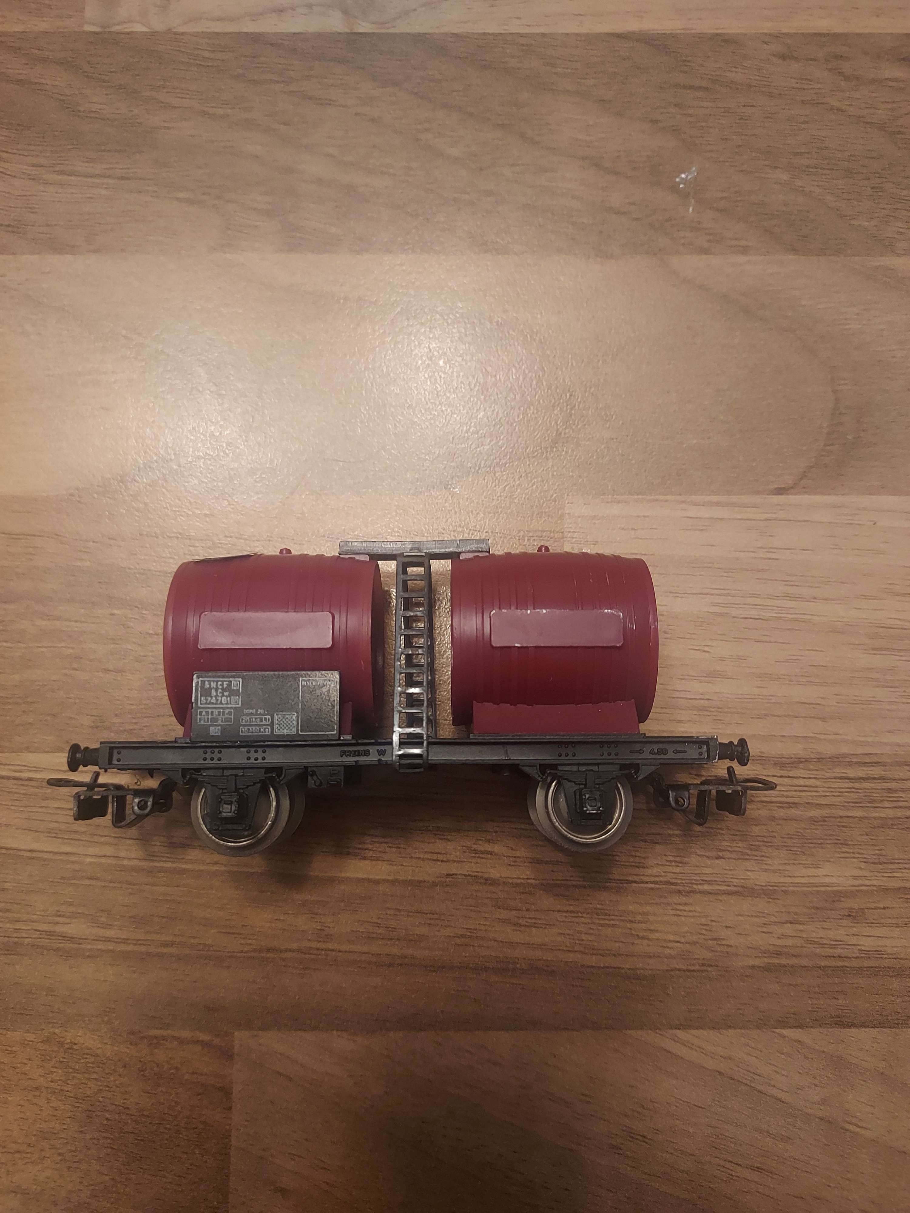 JOUEF, &Eacute;chelle HO, Wagon Bi-foudre, R&eacute;f :6430 ref 64