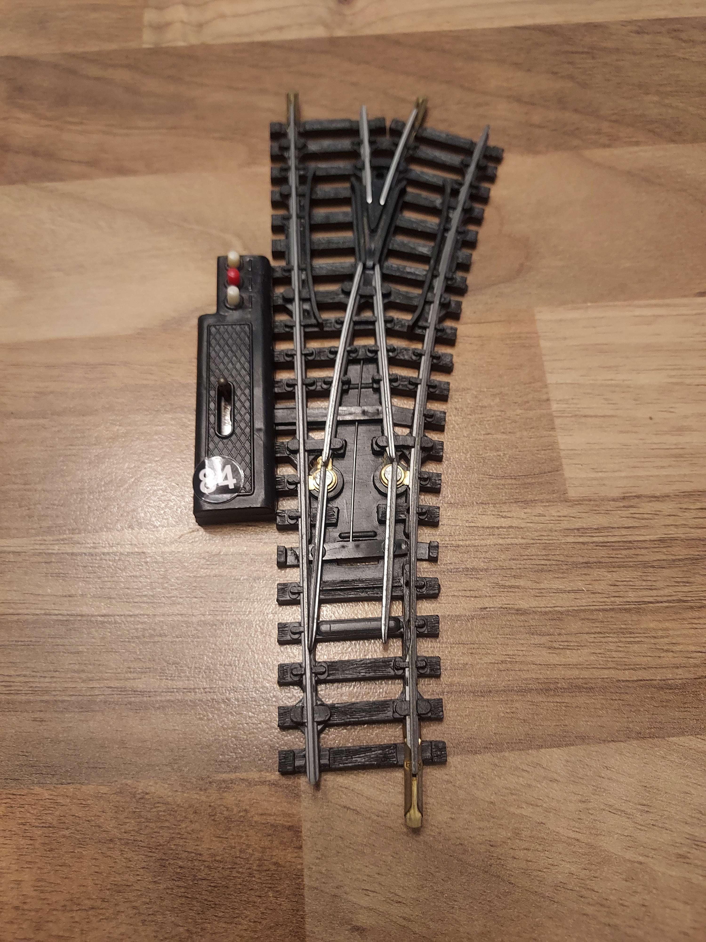 Jouef aiguillage droit &eacute;lectrique rails acier fonctionne ref 84