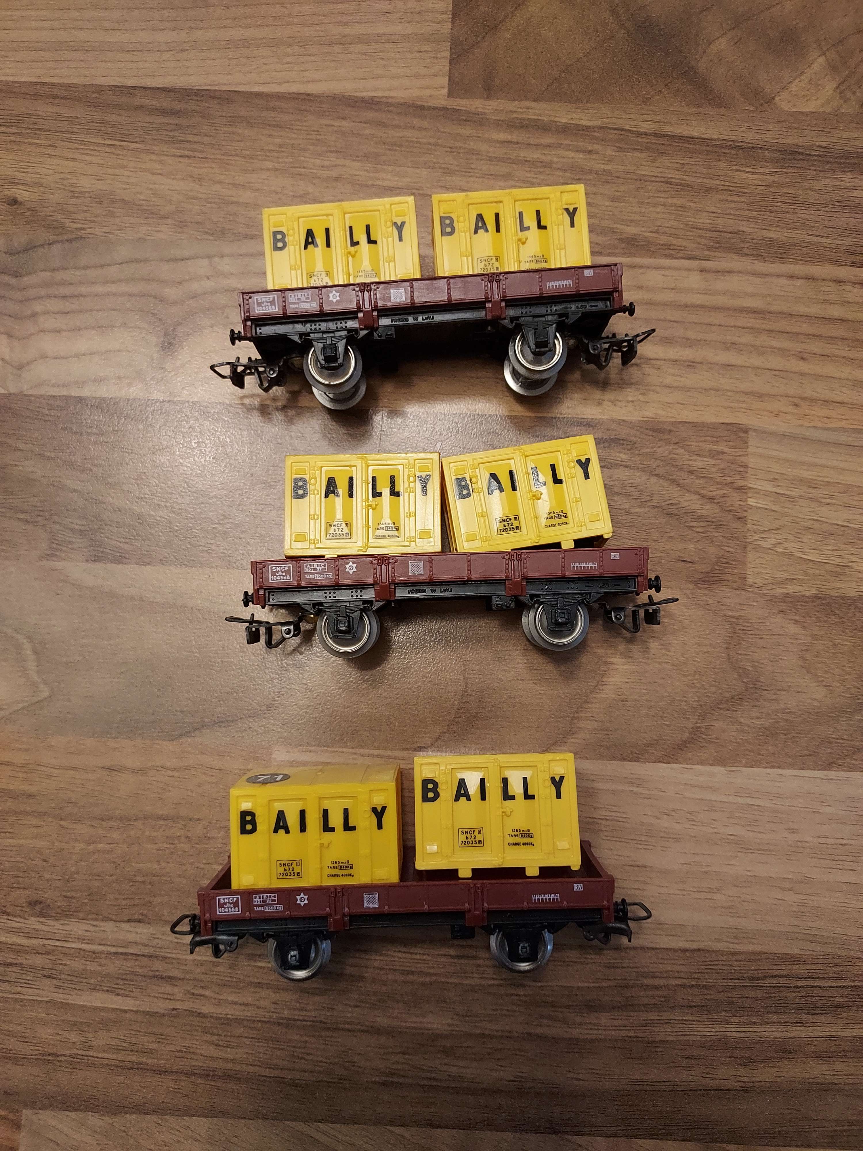 Jouef lot de trois wagons plats bailly ref 71 et 96 et 42 