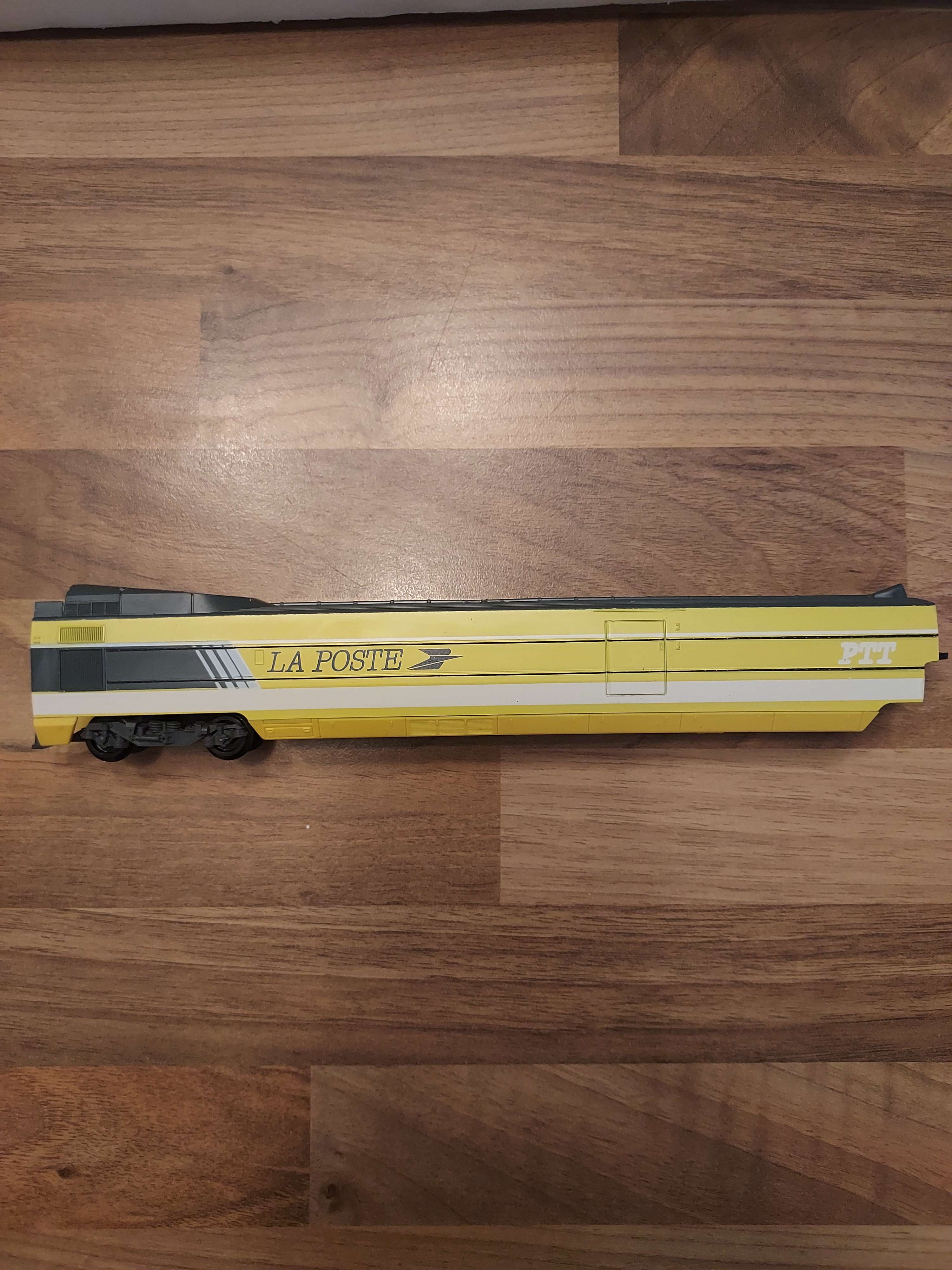 Lima voiture tgv de la poste Ho ref 34