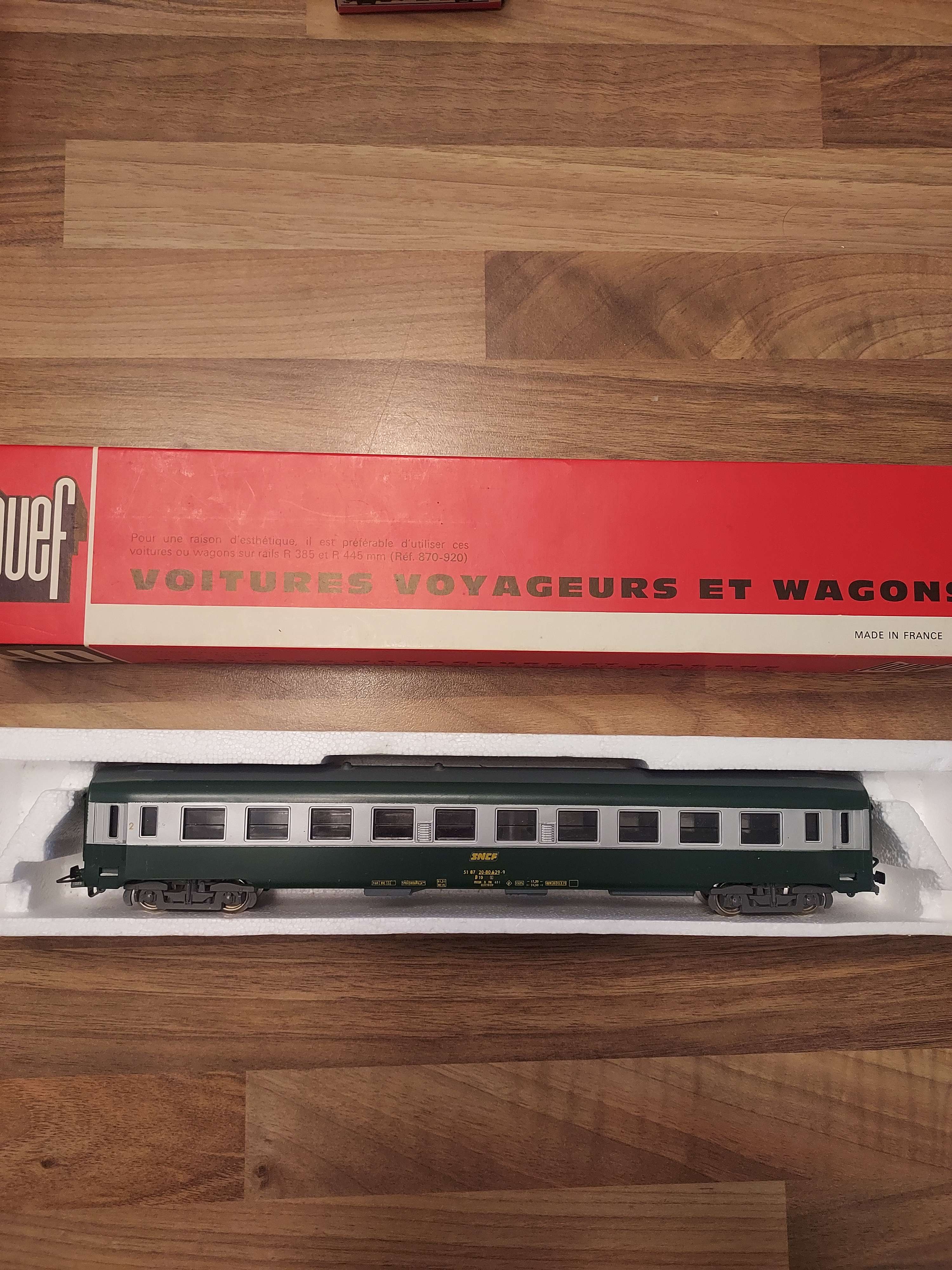 Jouef 4692 voiture voyageurs u.i.c 2 cl B10 avec boite HO 