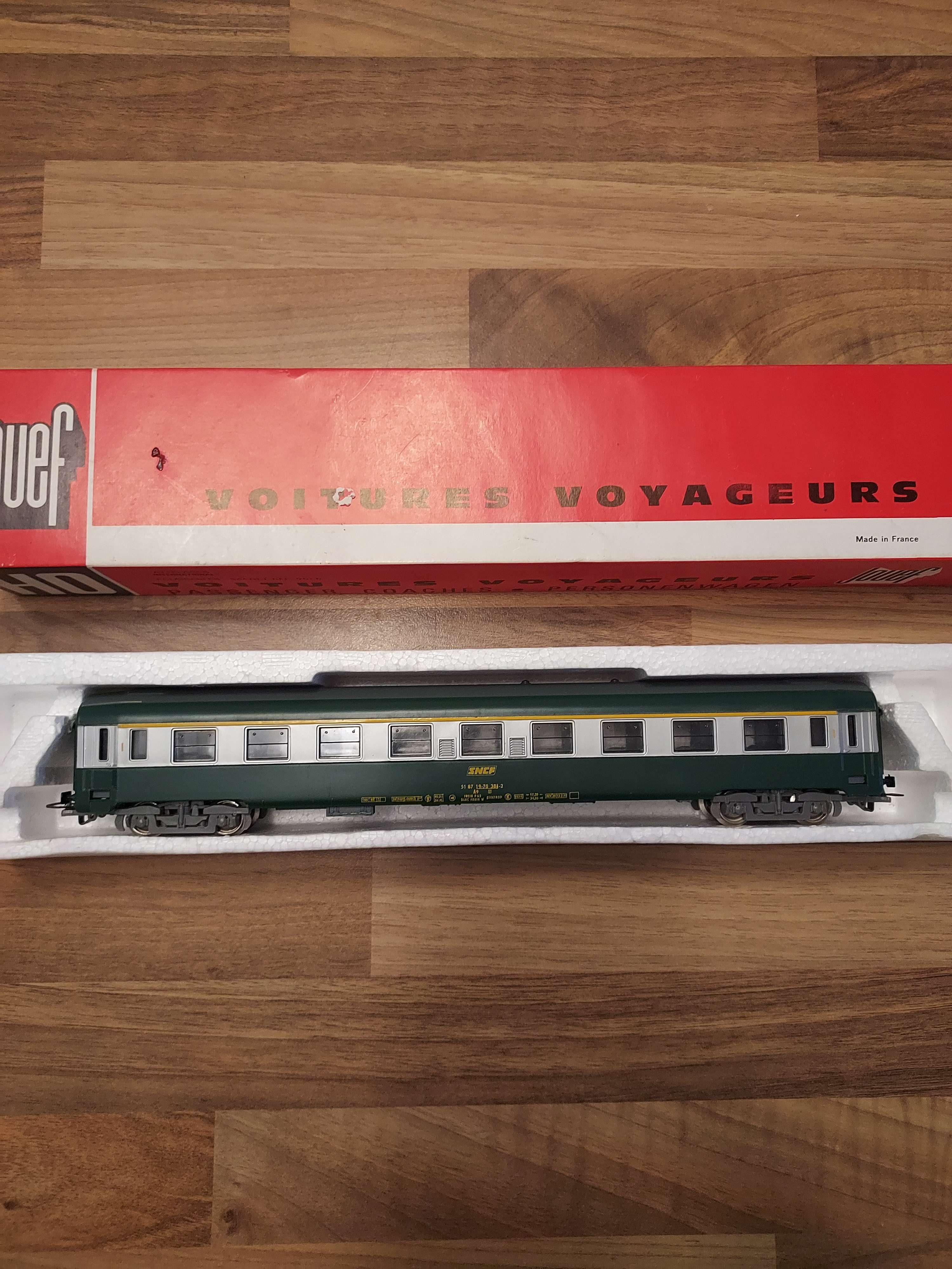 Jouef 4691 B voiture voyageurs 1 er cl A 9 voiture u.i.c / 160 avec boite HO 