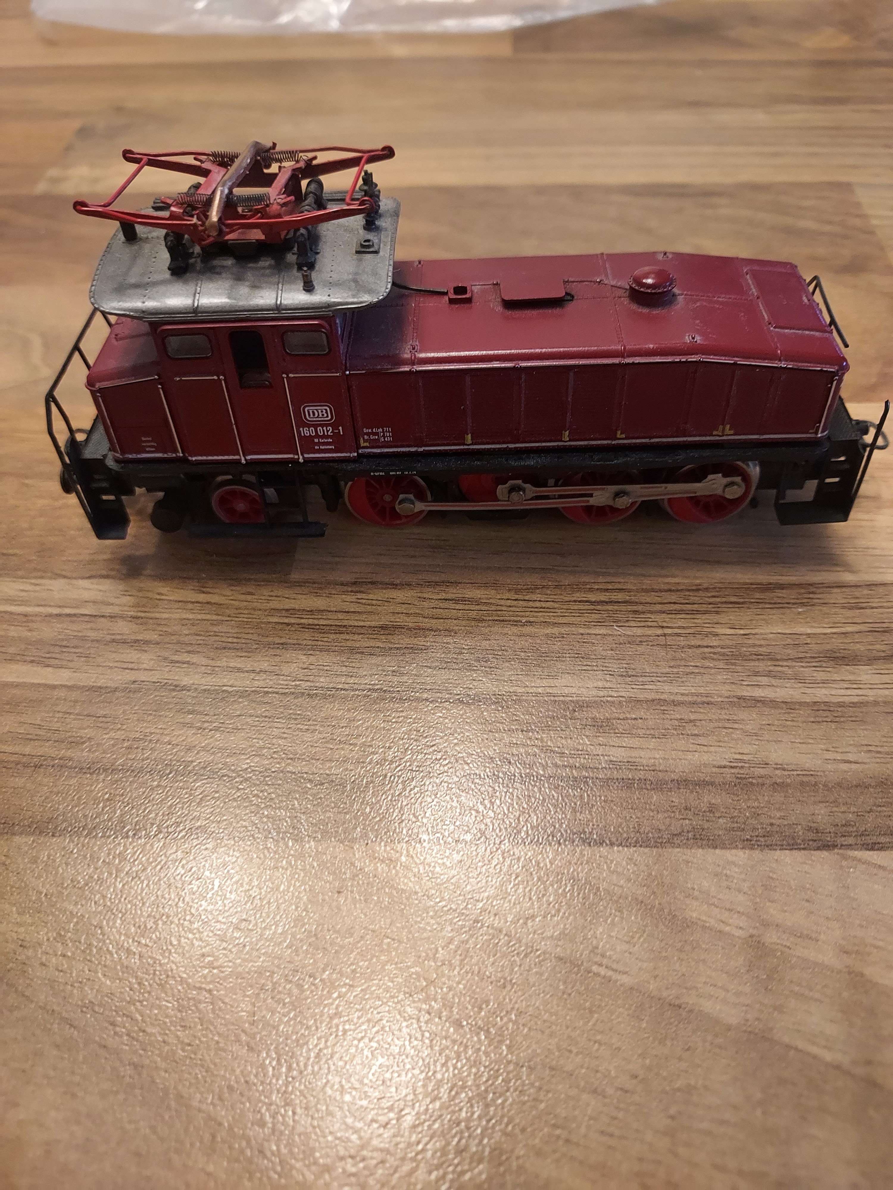 ROCO HO 4129 LOCOTRACTEUR ELECTRIQUE BR160 DB &agrave; restaurer Ho