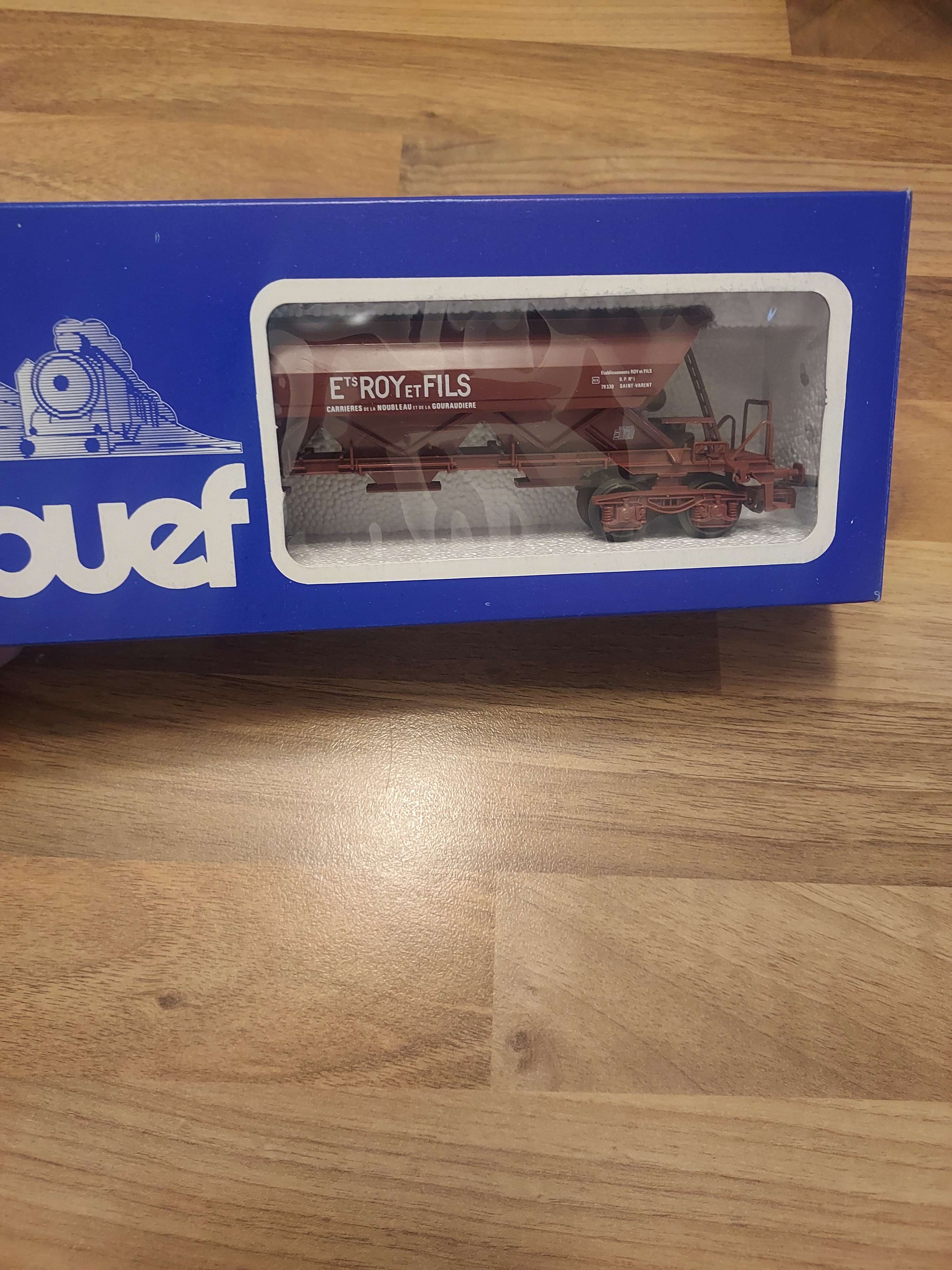 Jouef wagon tr&eacute;mie 6644 ets Roy et fils ho avec boite ref 1 