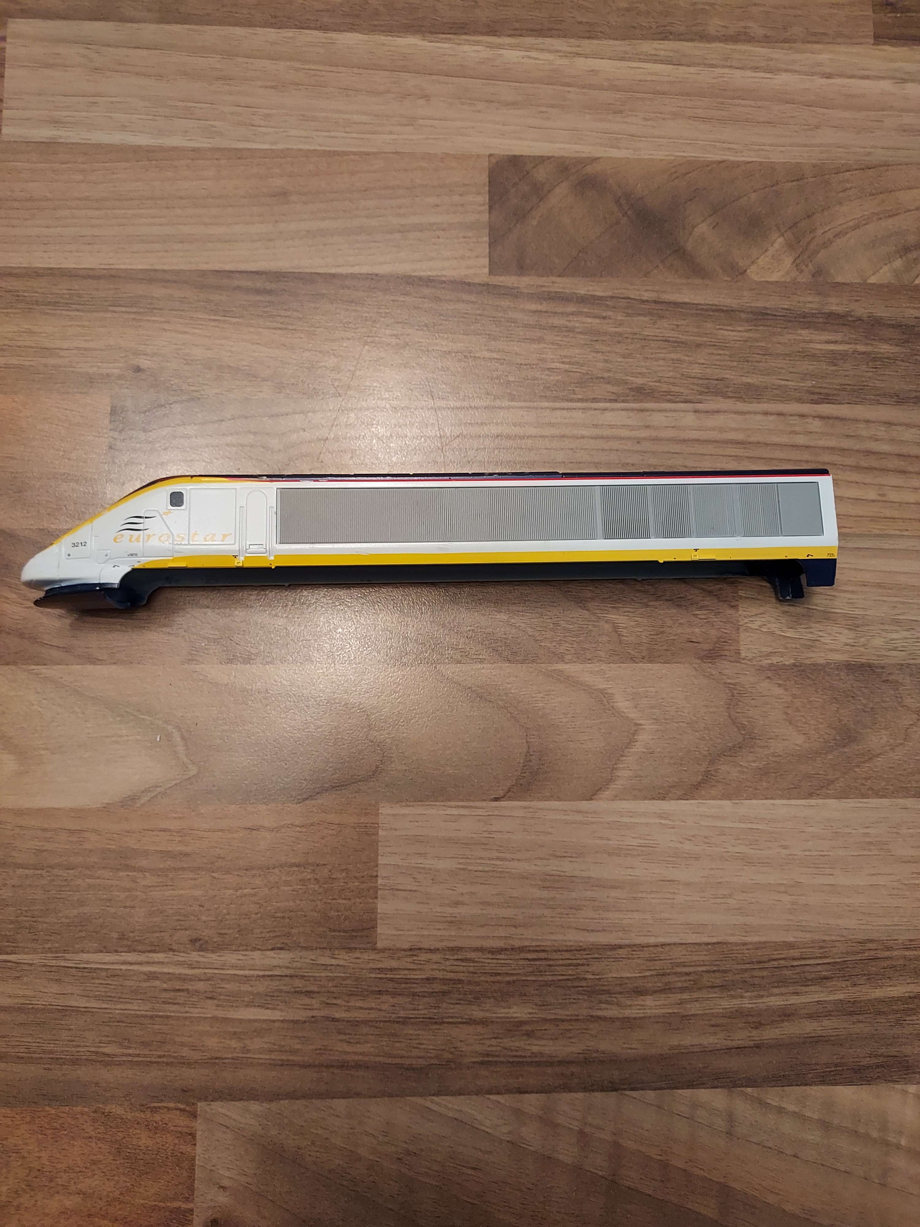 Jouef fausse motrice caisse carrosserie coque de tgv eurostar 3212 HO ref 9 