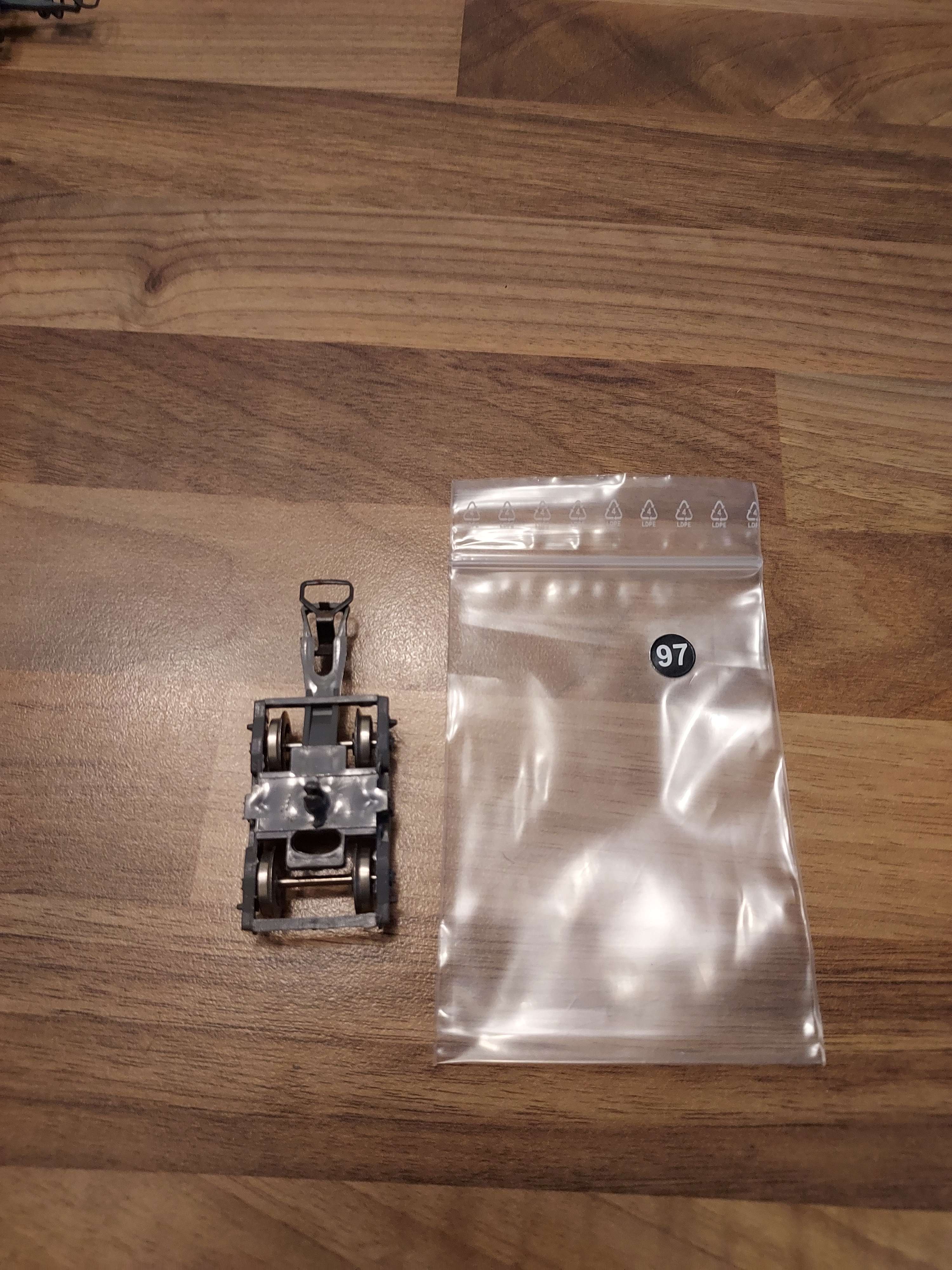 Jouef bogie y 24 &agrave; clipser HO ref 97