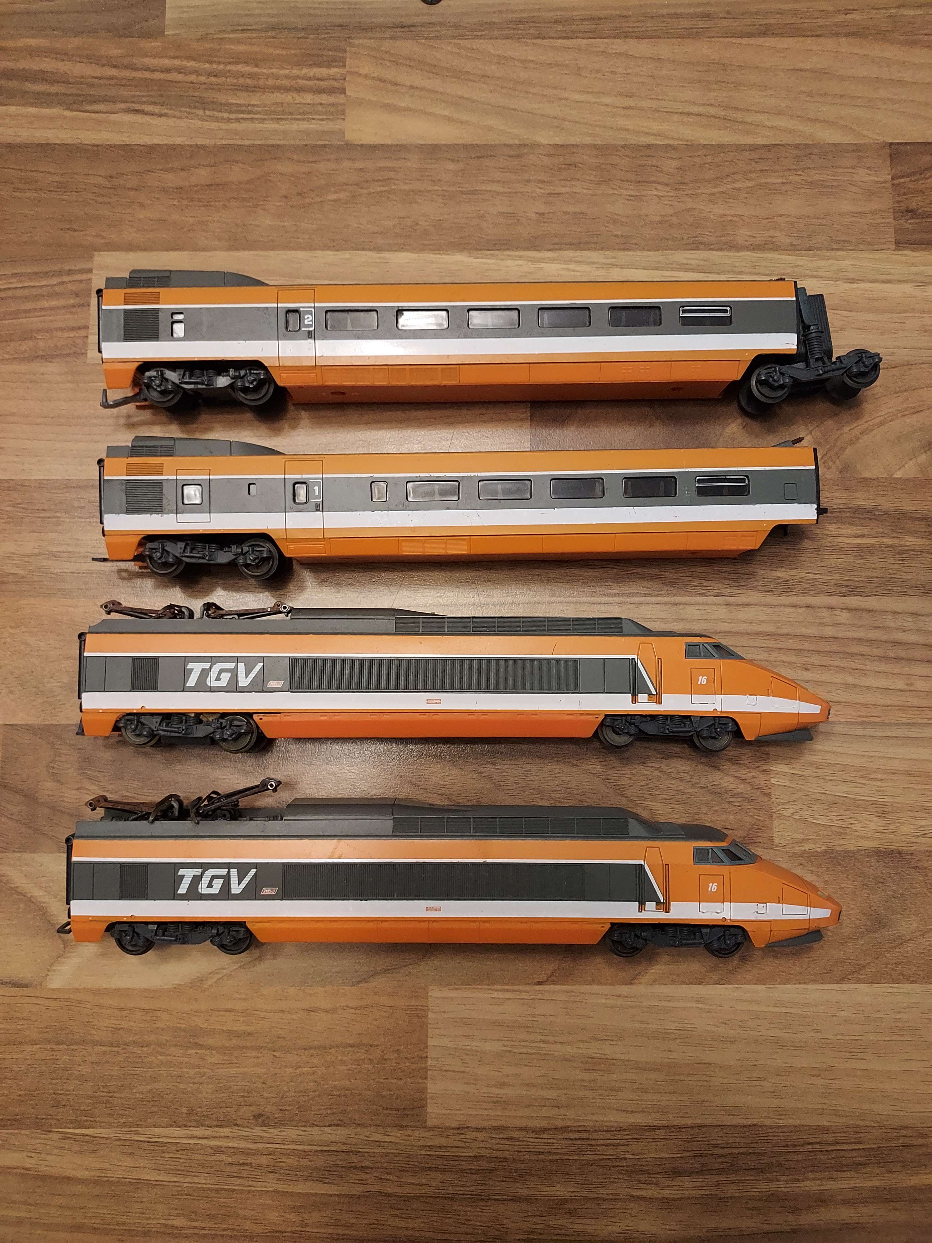 Lima, Train Ho,TGV Sud-Est, Rame 16 du record du monde Ho R&eacute;f  84 et 85 et 86 et 87