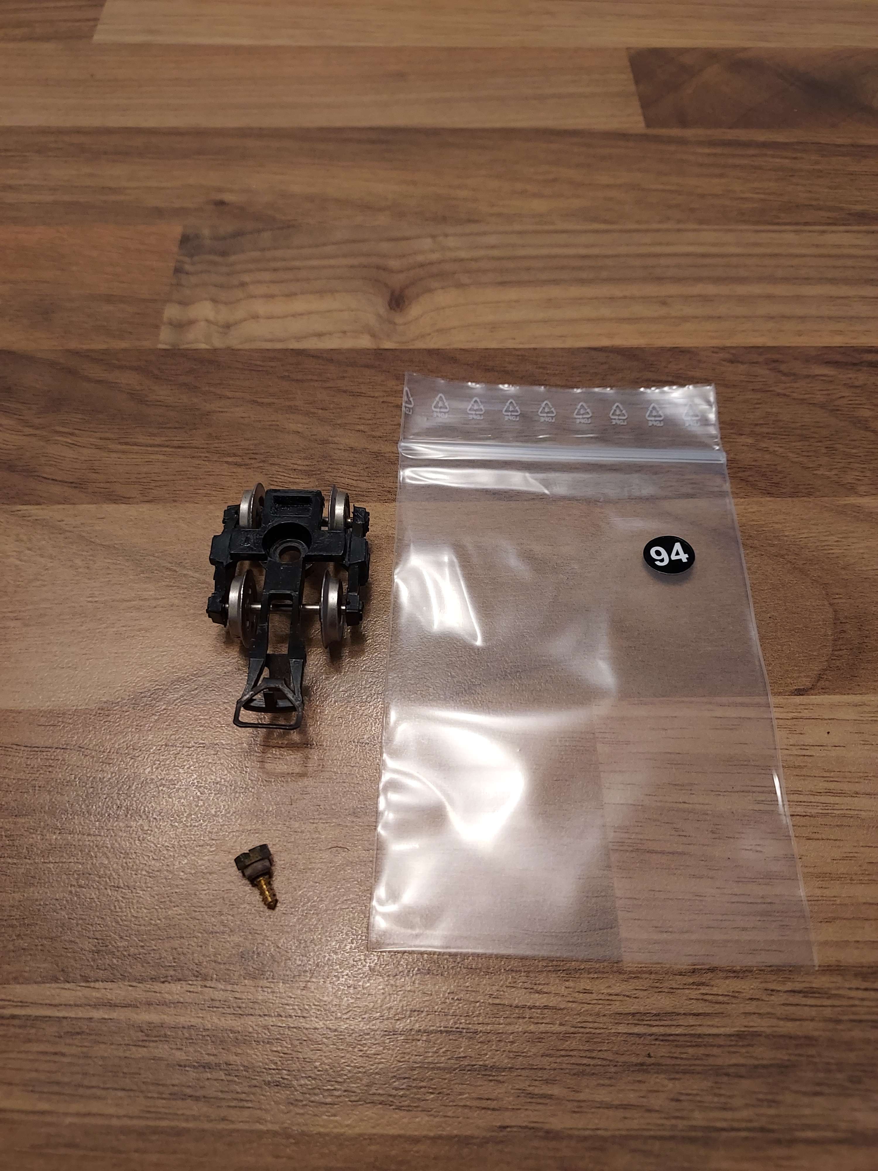 Jouef bogie noir avec vis et essieux HO ref 94
