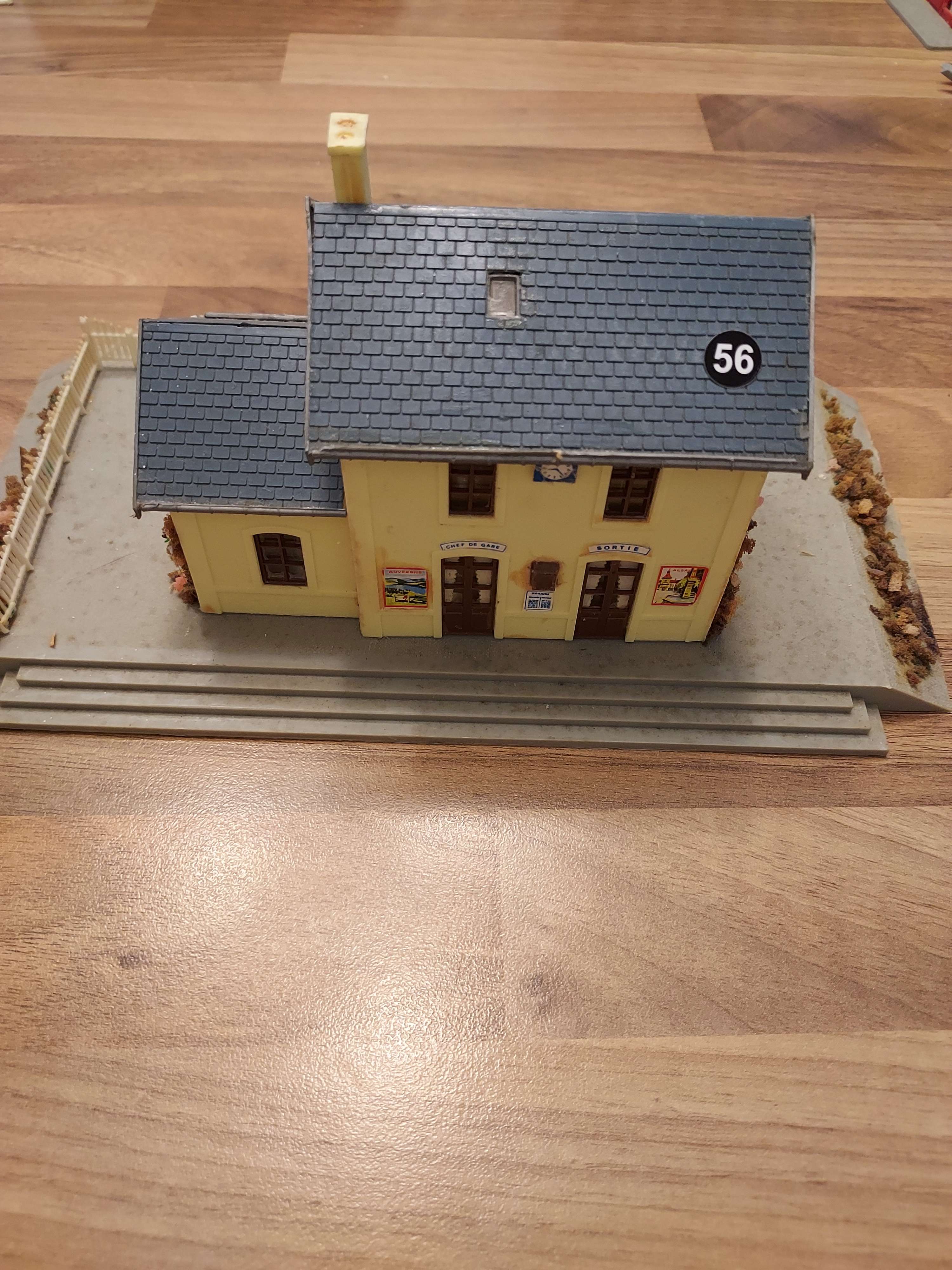 Jouef maquette d'une gare HO ref 56