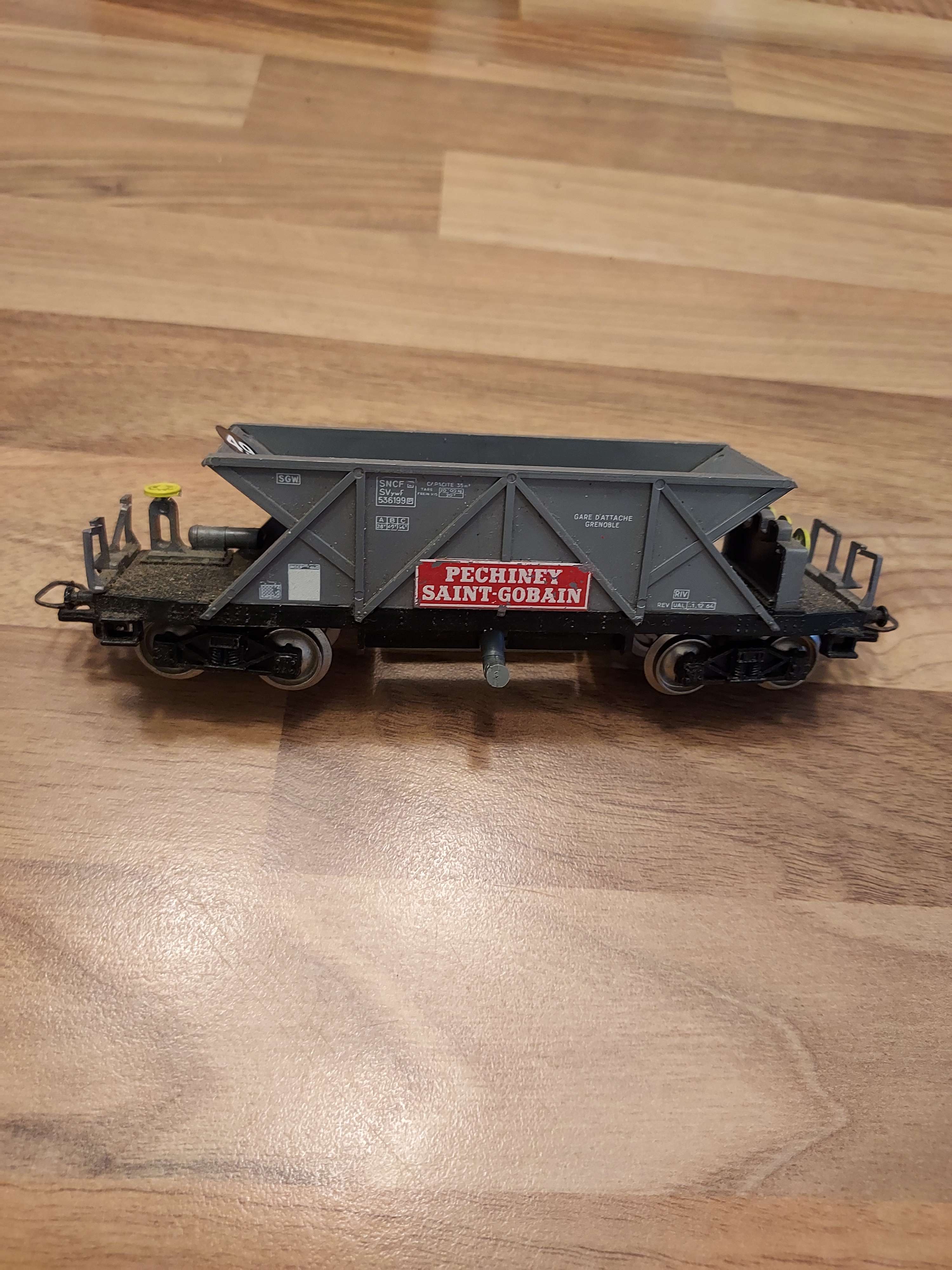 Wagon Tr&eacute;mie Pechiney Saint Gobain Jouef ho ref 49
