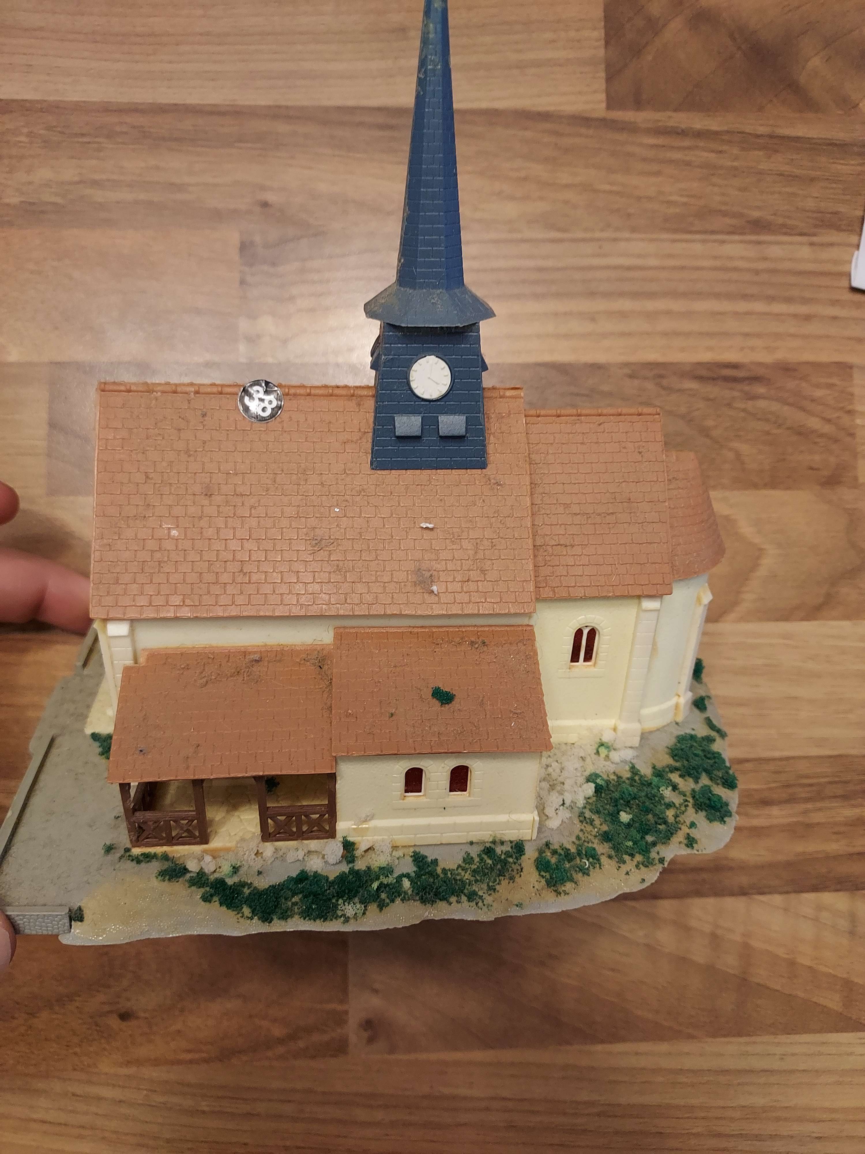 Jouef &eacute;glise HO ref 38