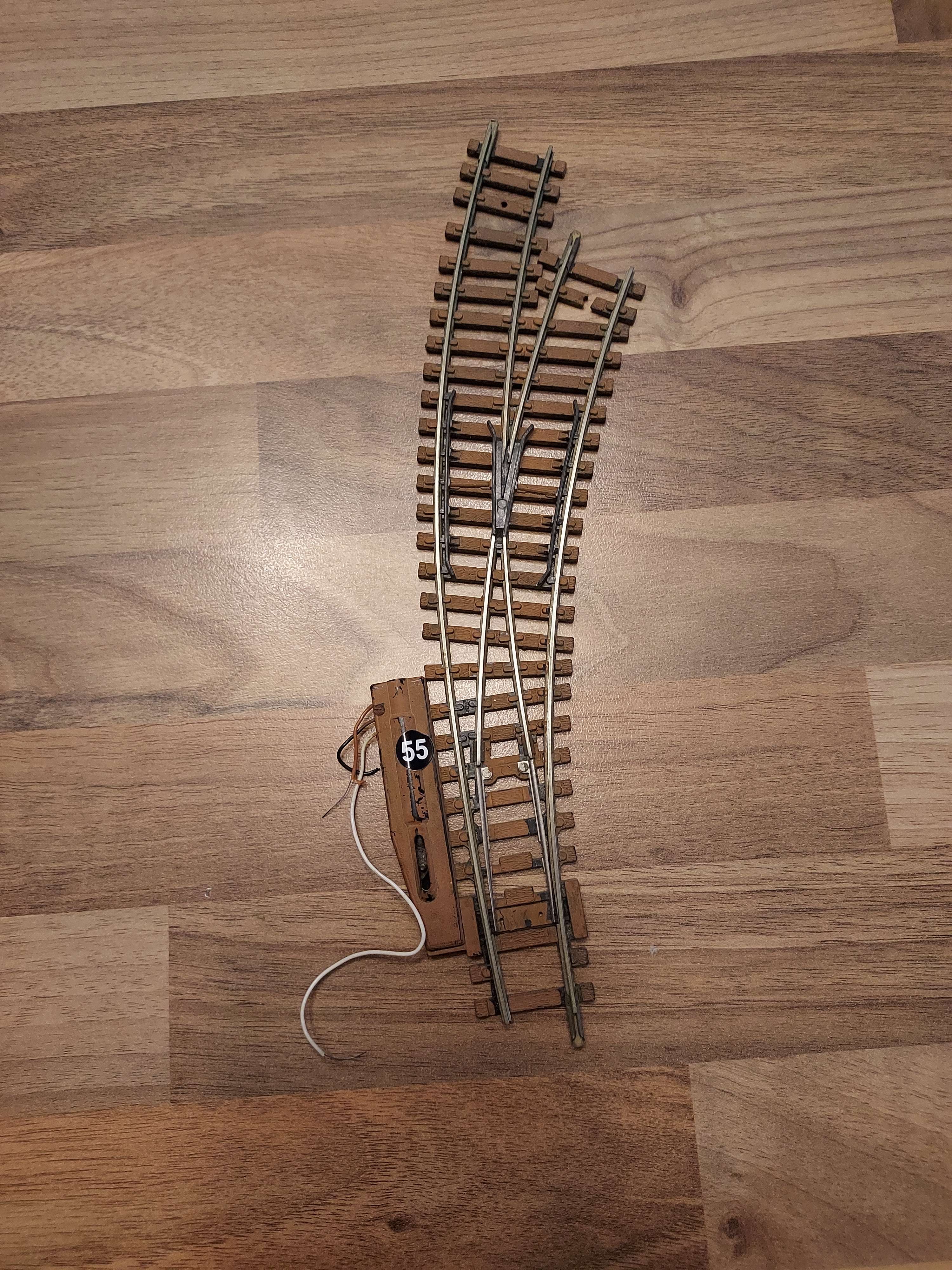 Jouef aiguillage droit &eacute;lectrique courbe rails maillechort HO ref 55