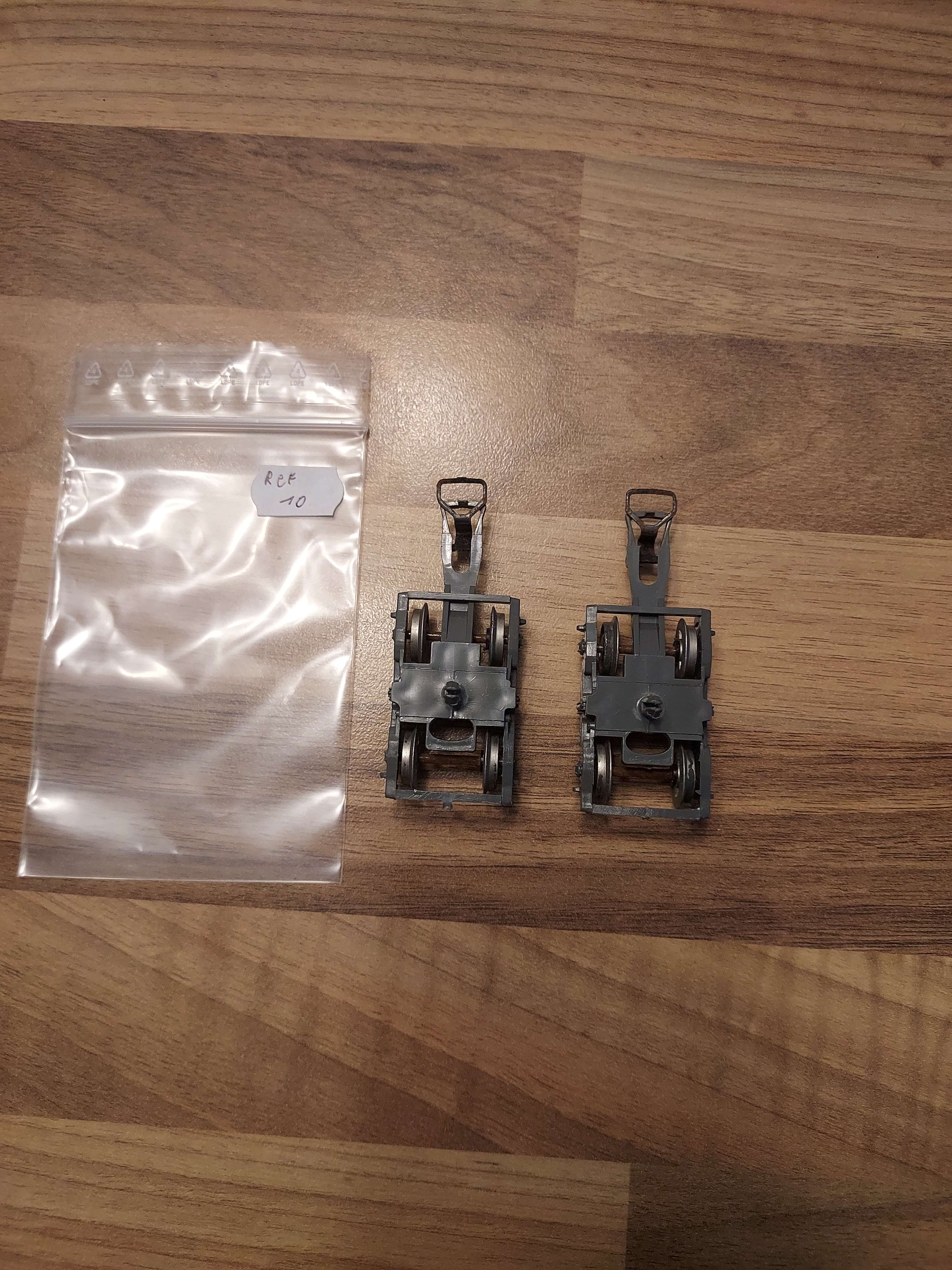 Jouef lot de 2 bogie avec essieux HO ref 10