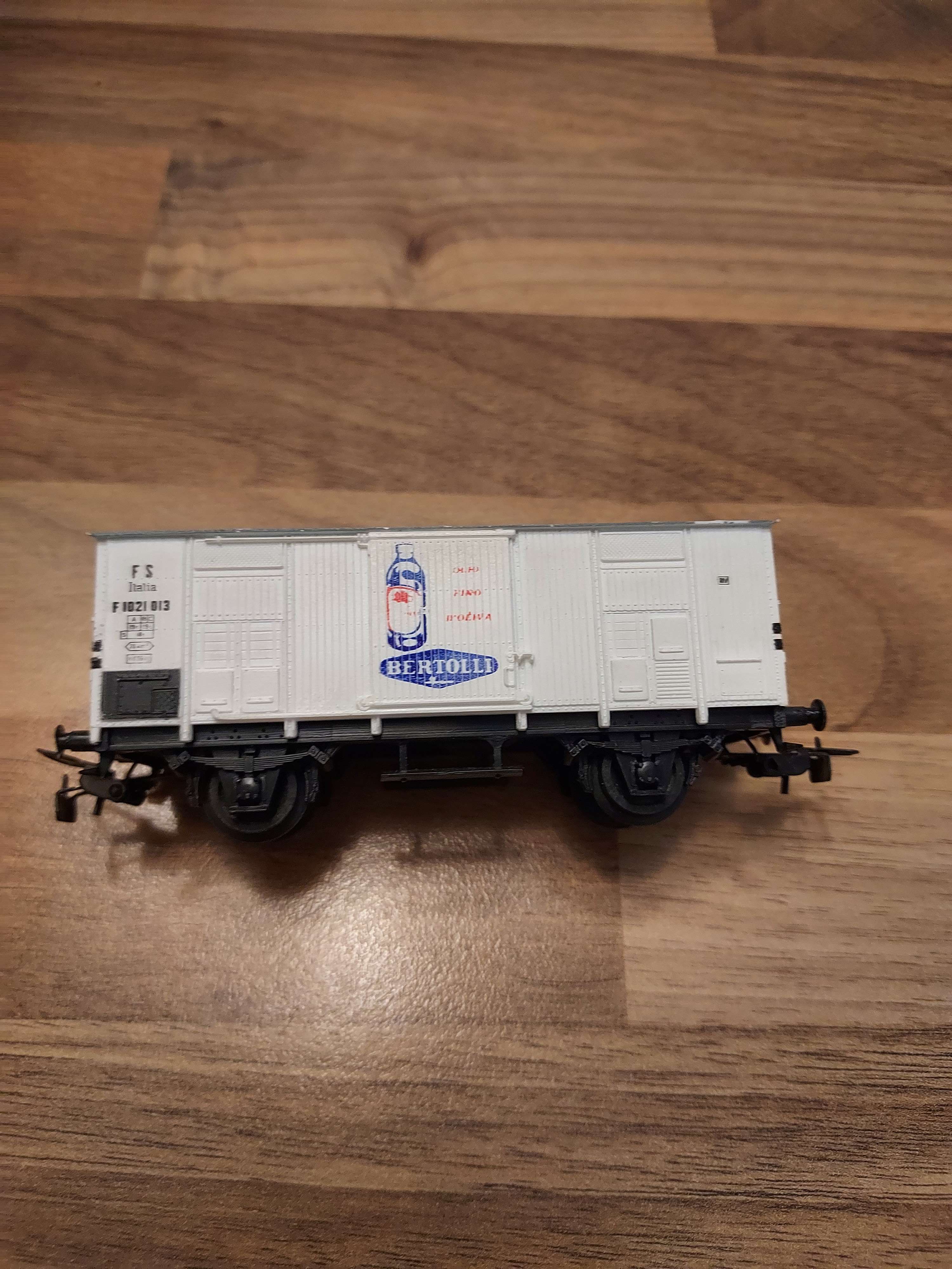 Piko wagon  bertolli HO ref 50