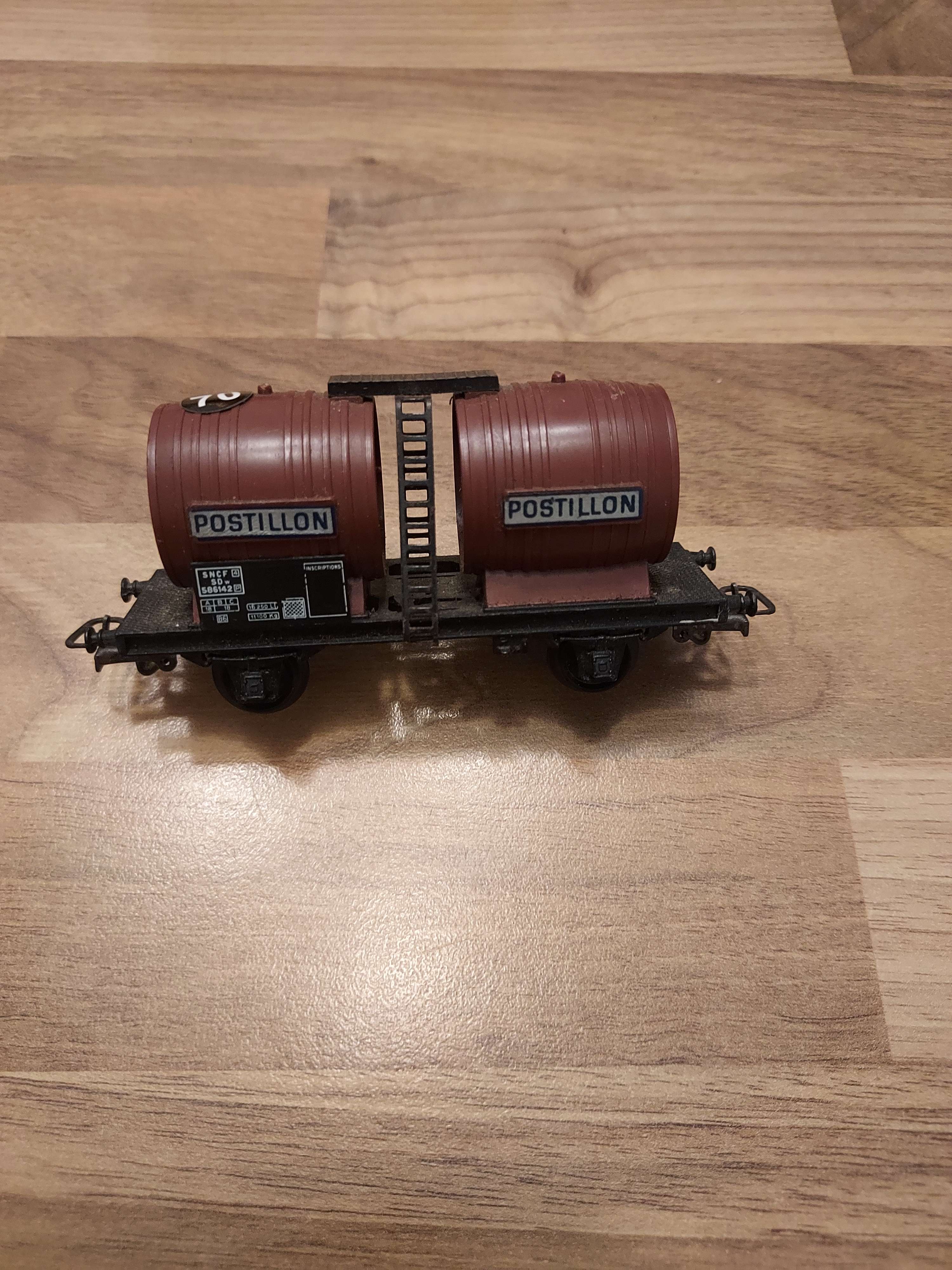 Jouef HO 1/87 wagon foudre postillon ref 70 tbe 