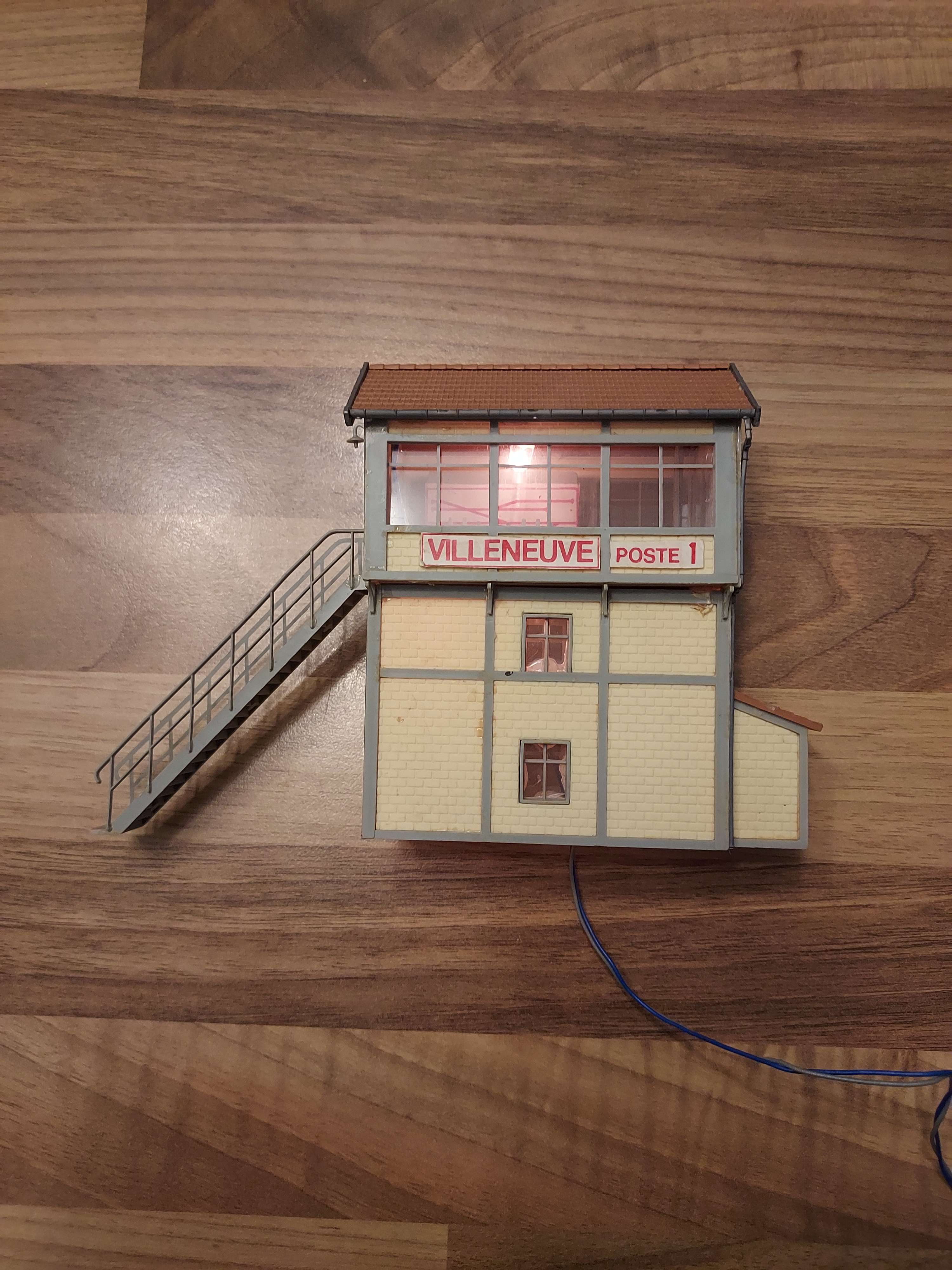 Jouef maquette HO poste d'aiguillage avec &eacute;clairage ref 69